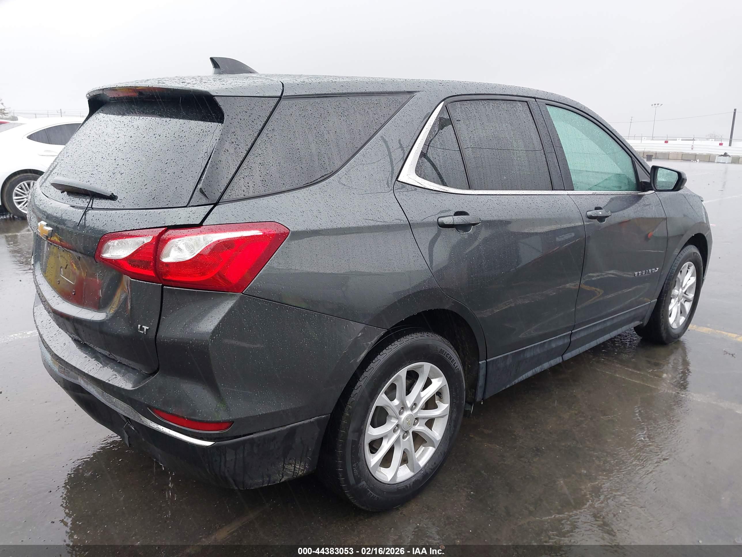 CHEVROLET EQUINOX image 4