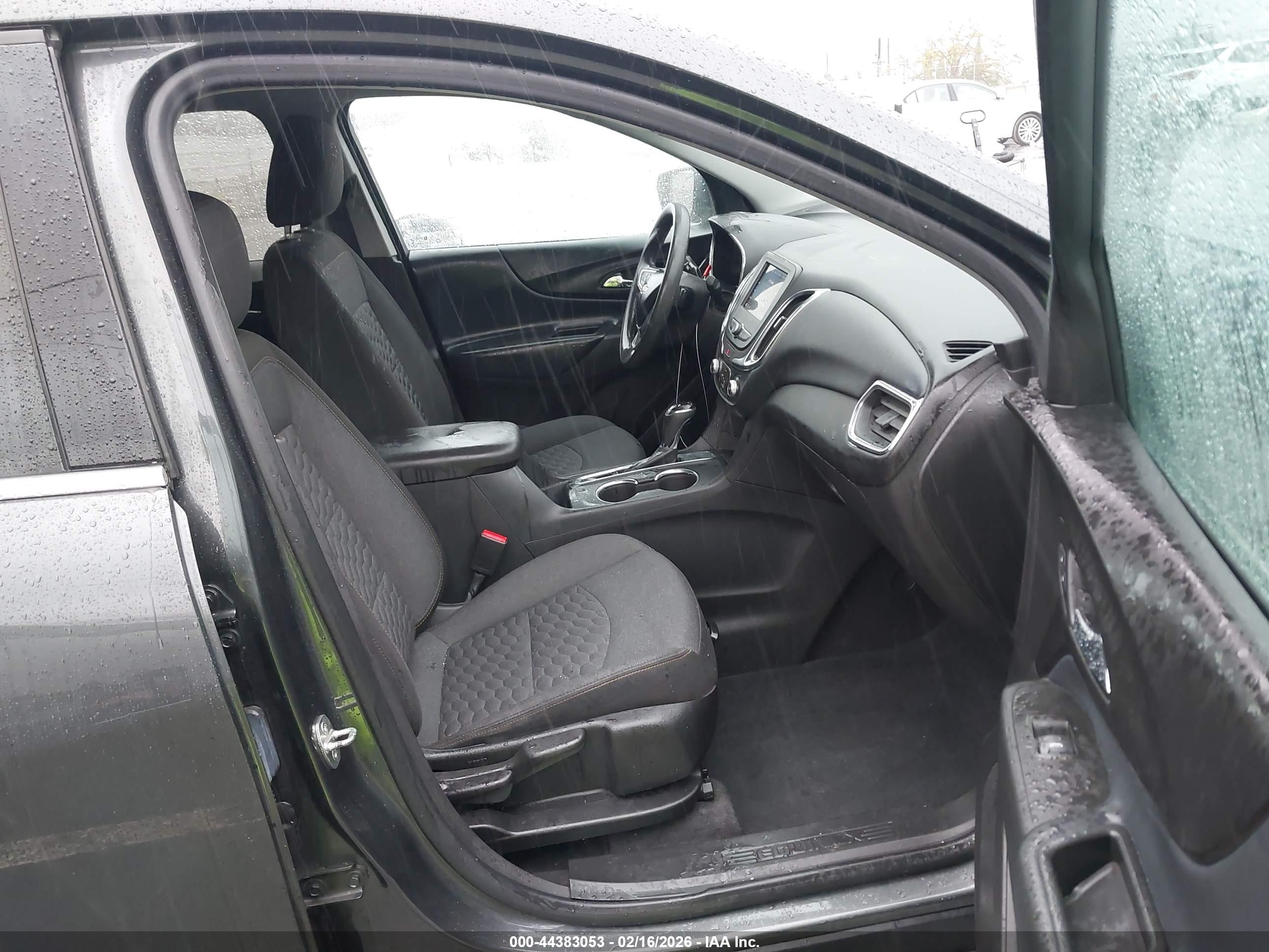 CHEVROLET EQUINOX image 5