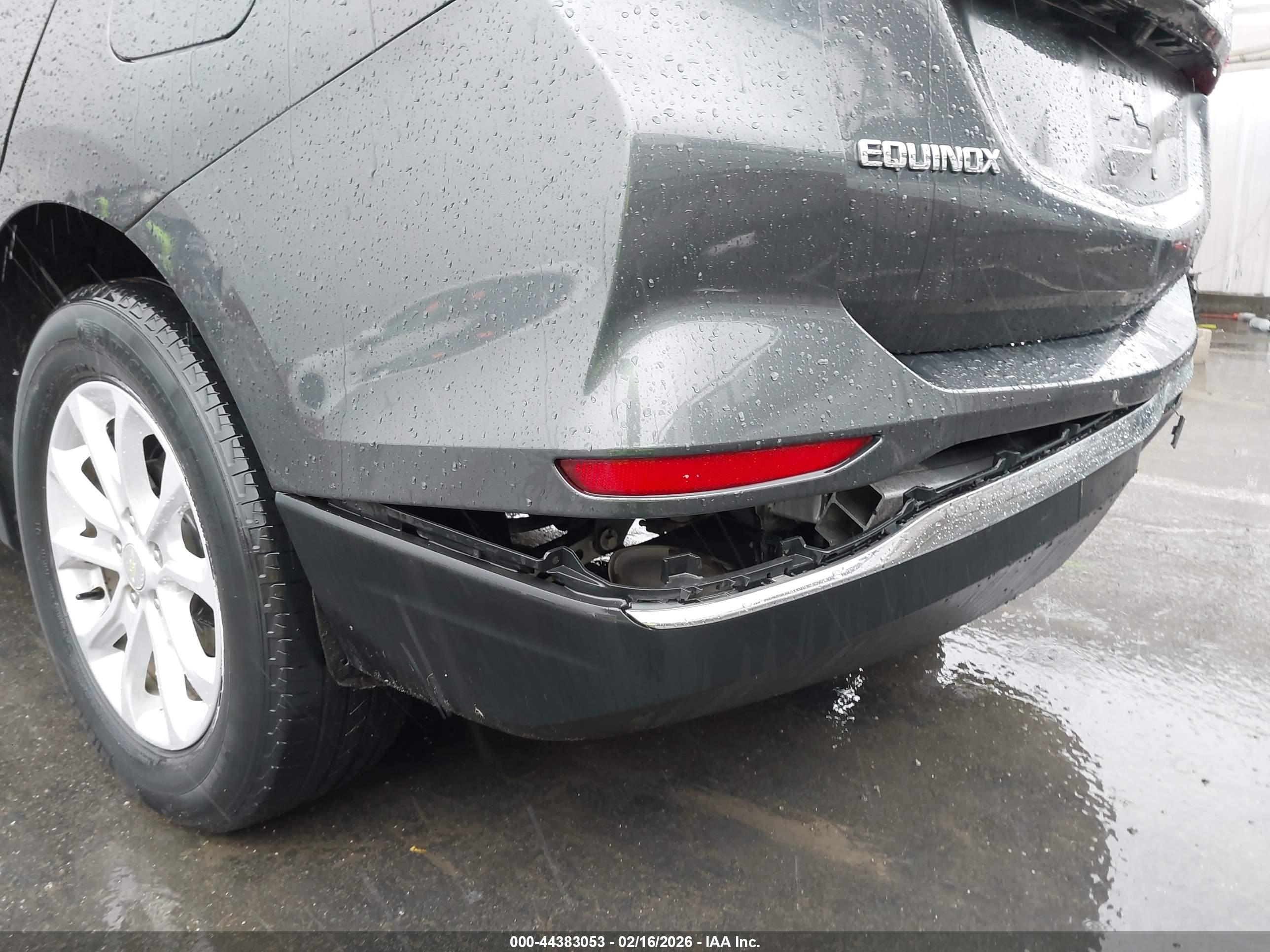 CHEVROLET EQUINOX image 6