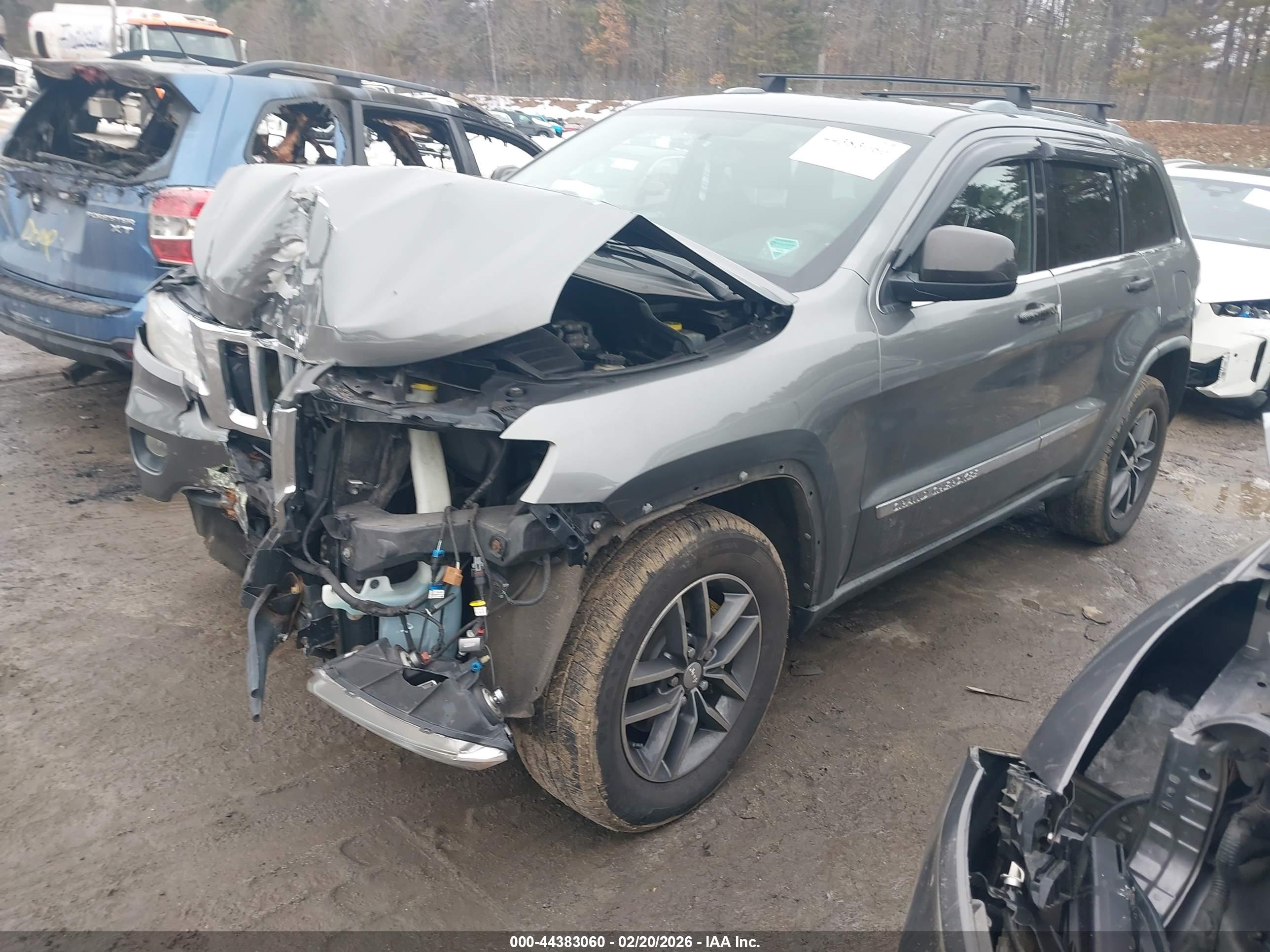 JEEP GRAND image 2
