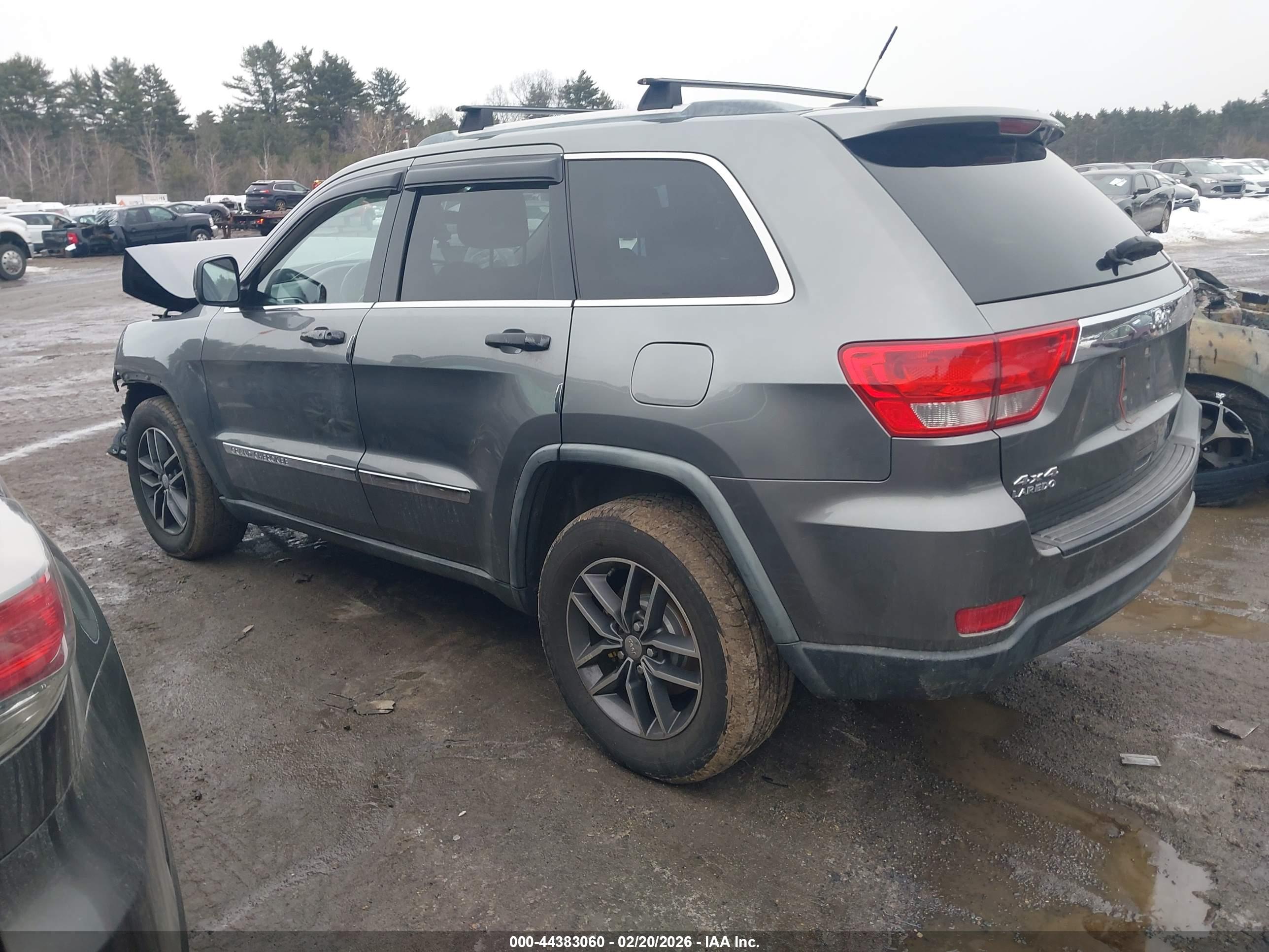JEEP GRAND image 3