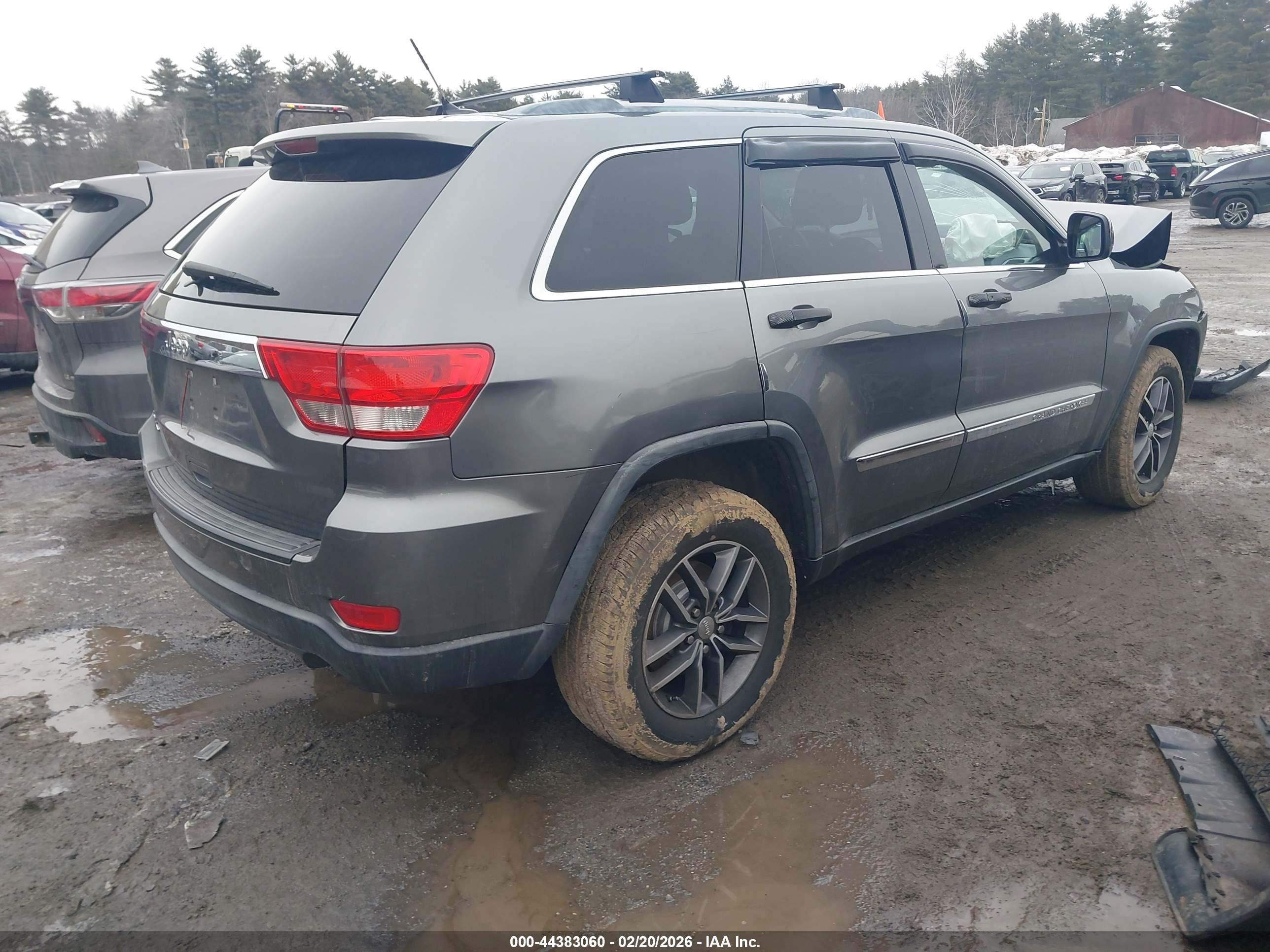 JEEP GRAND image 4