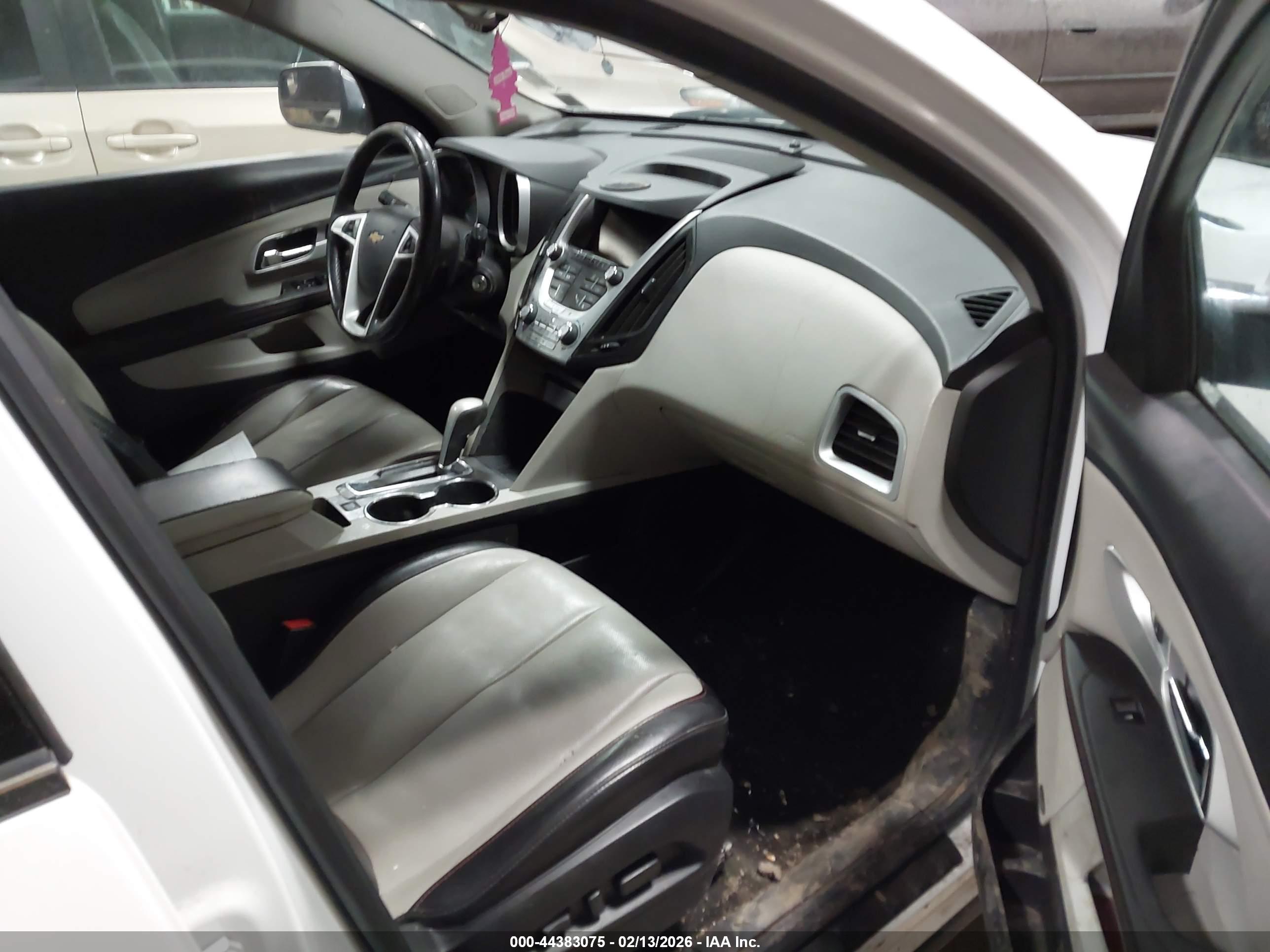 CHEVROLET EQUINOX image 5