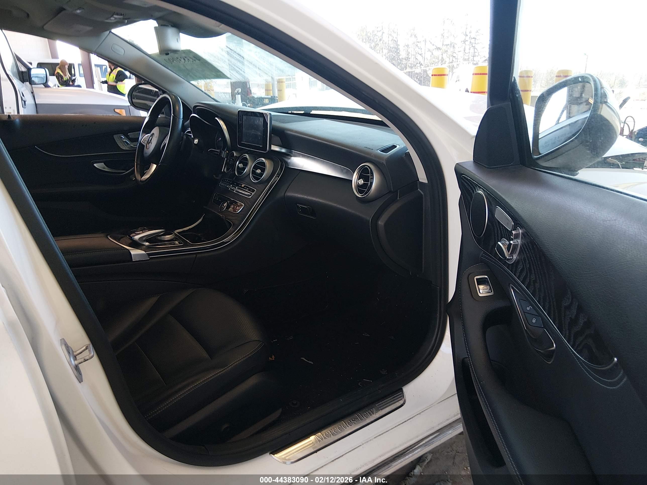 MERCEDES-BENZ C image 5