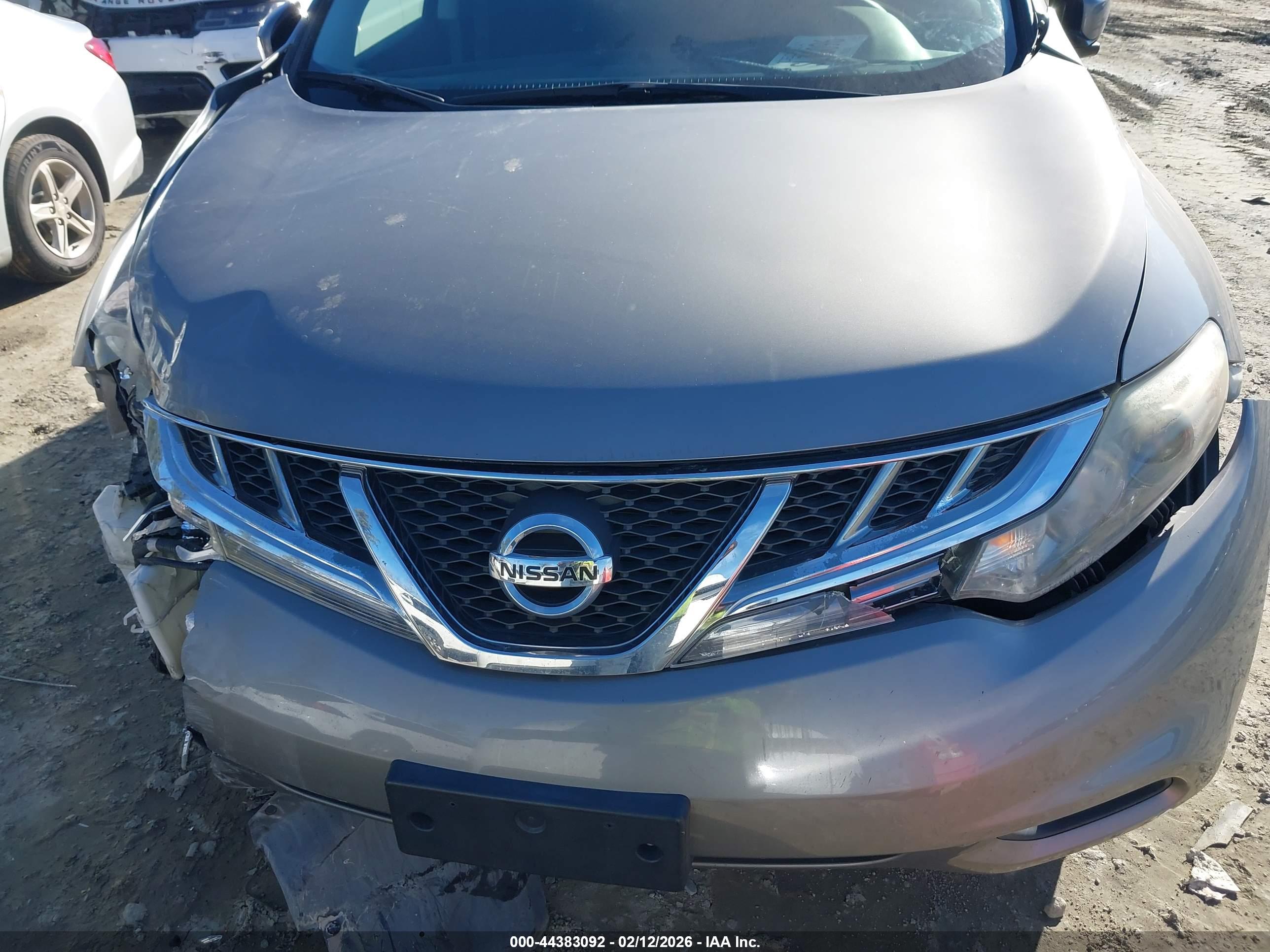 NISSAN MURANO image 6
