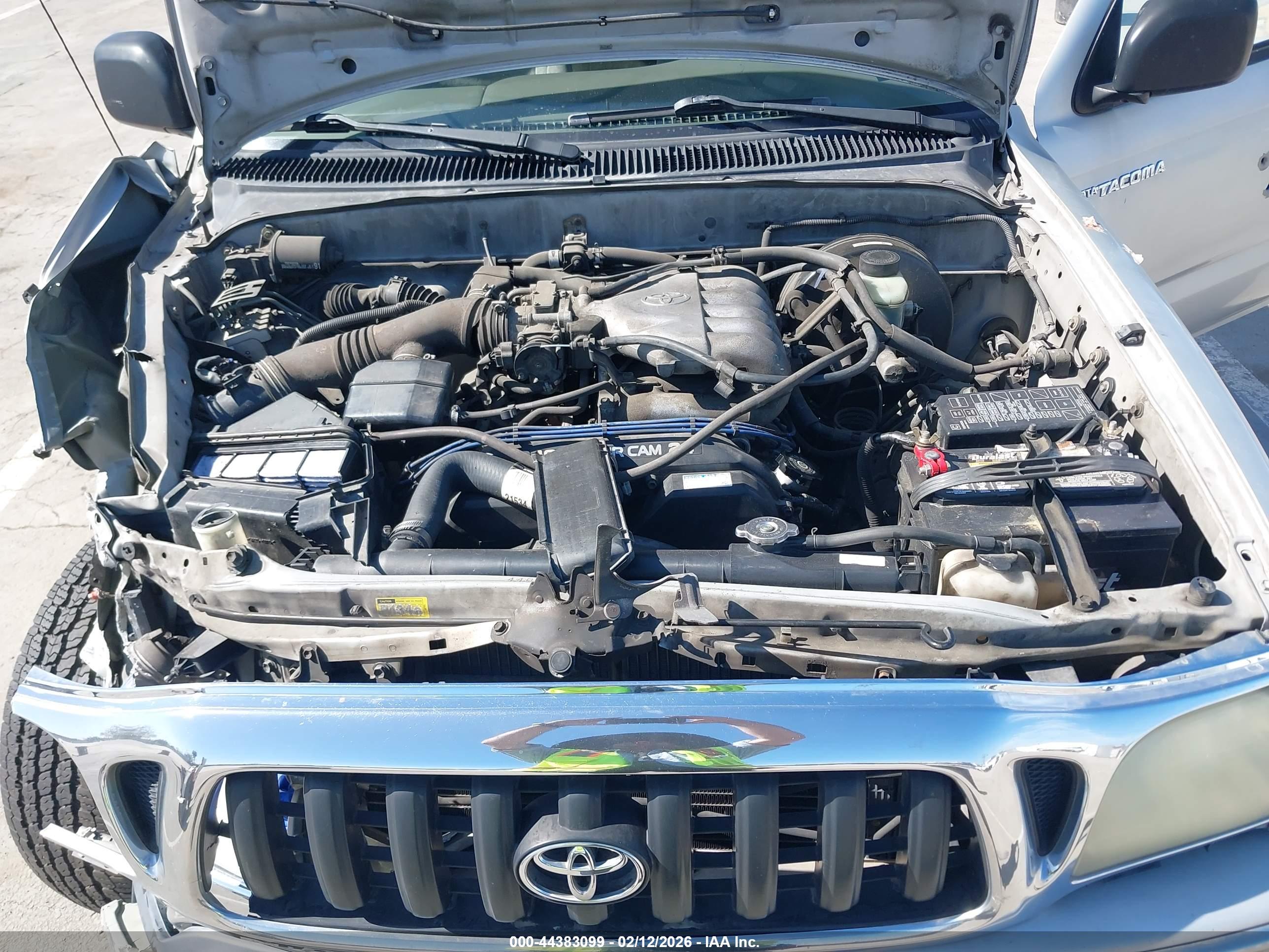 TOYOTA TACOMA image 10