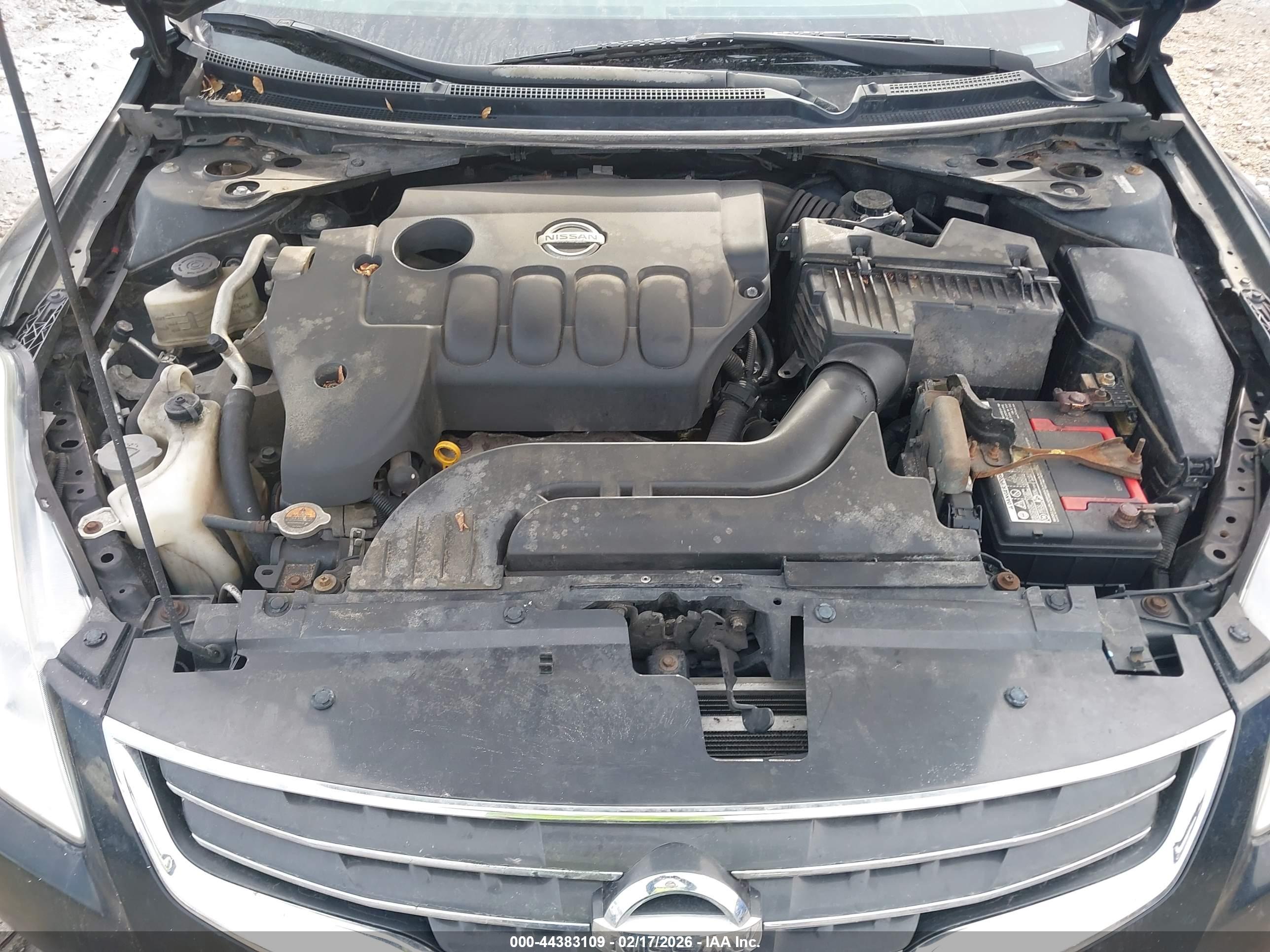NISSAN ALTIMA image 10