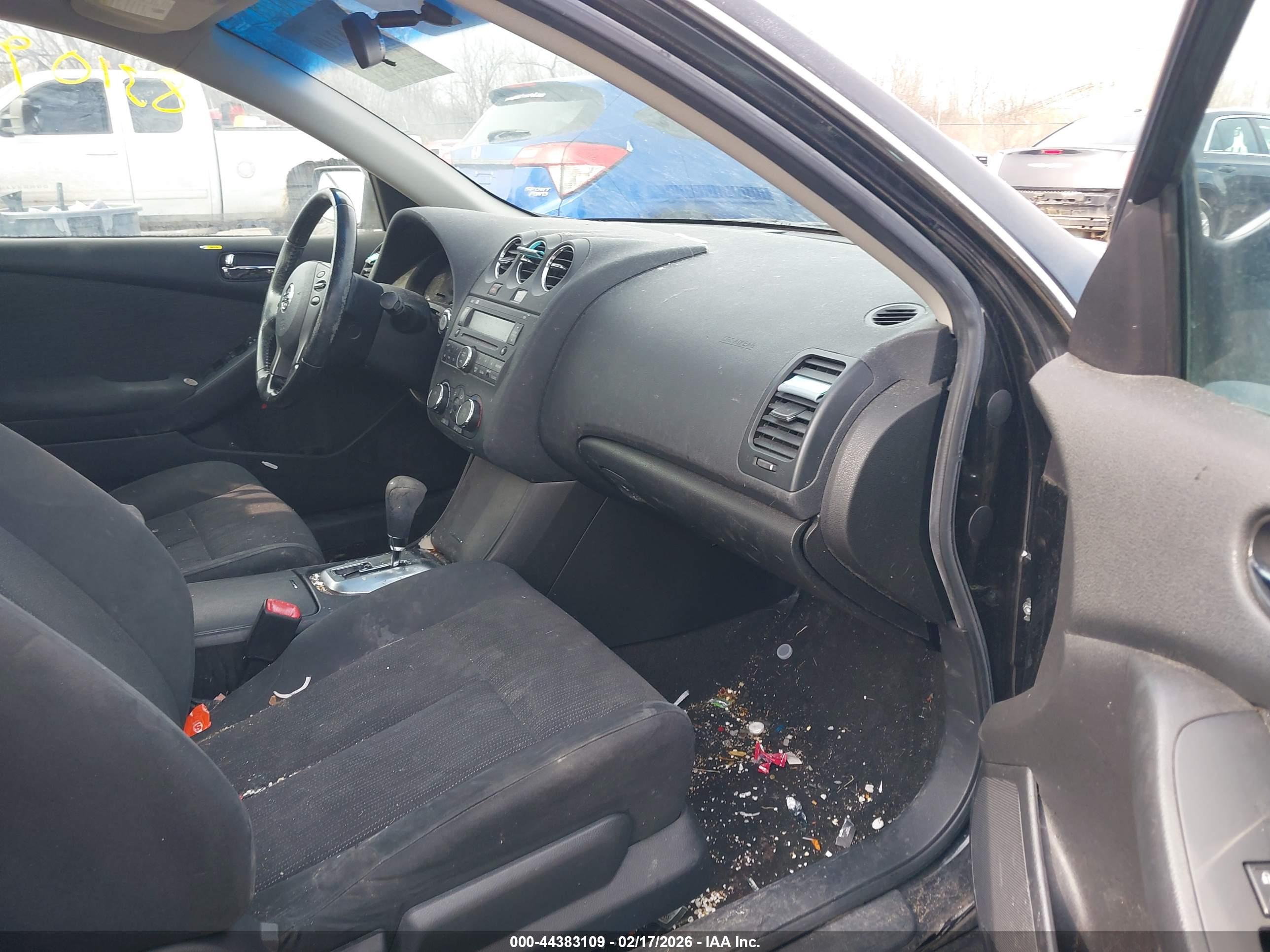 NISSAN ALTIMA image 5