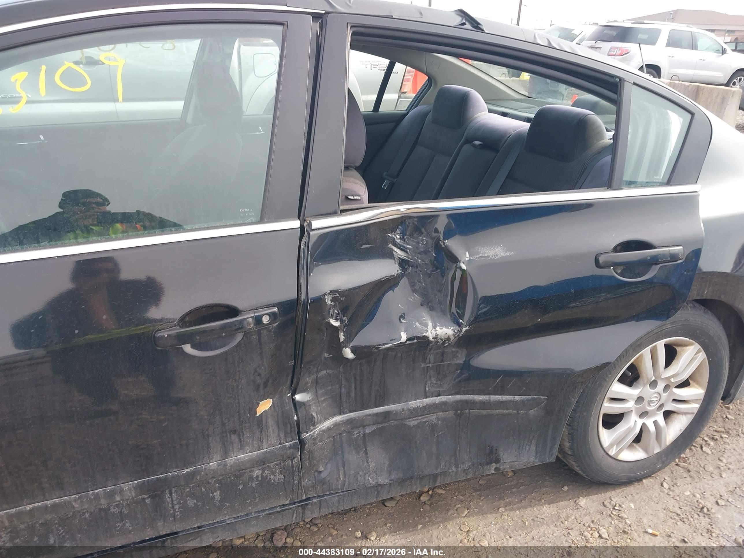 NISSAN ALTIMA image 6