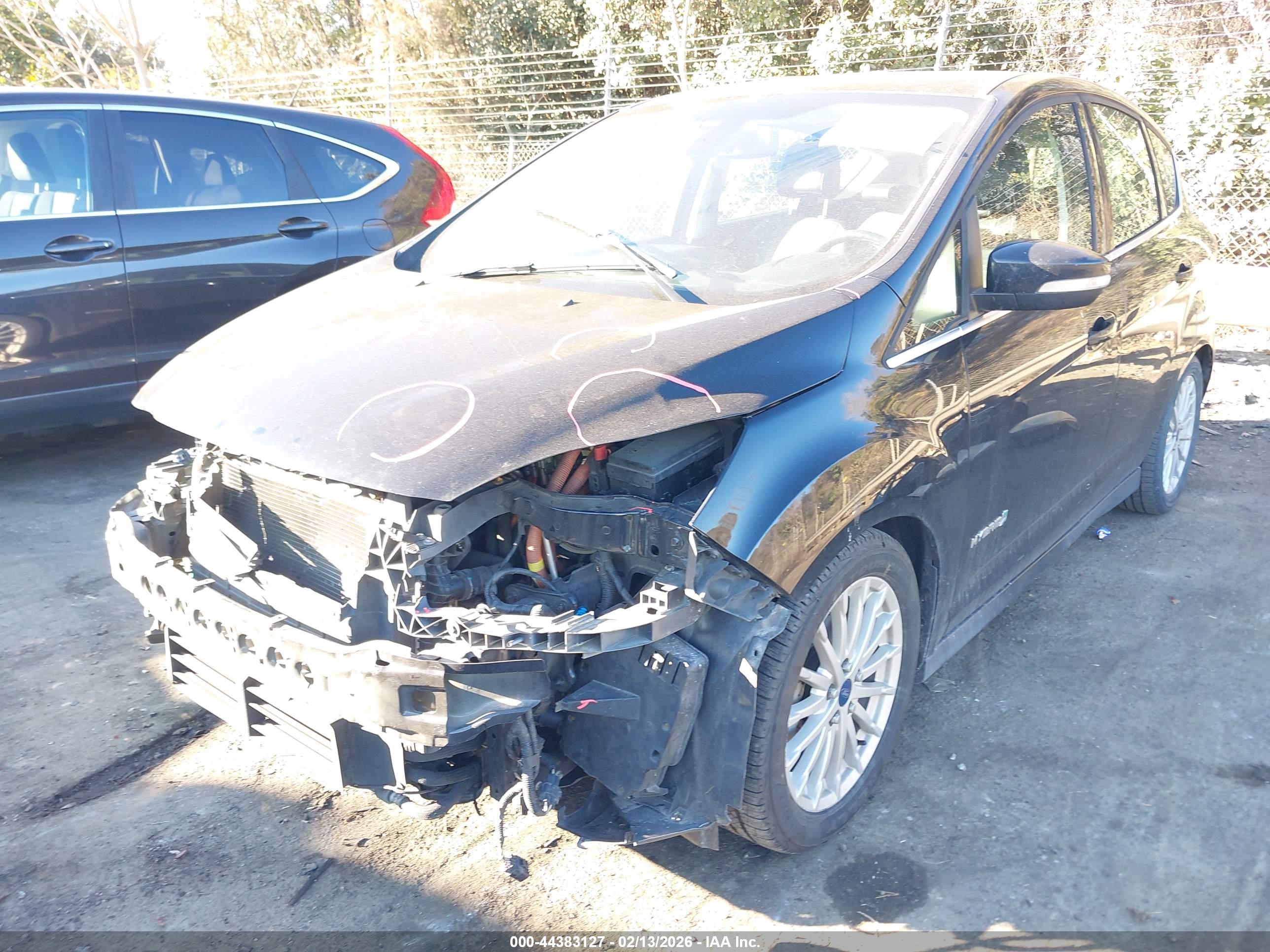 FORD C-MAX image 2