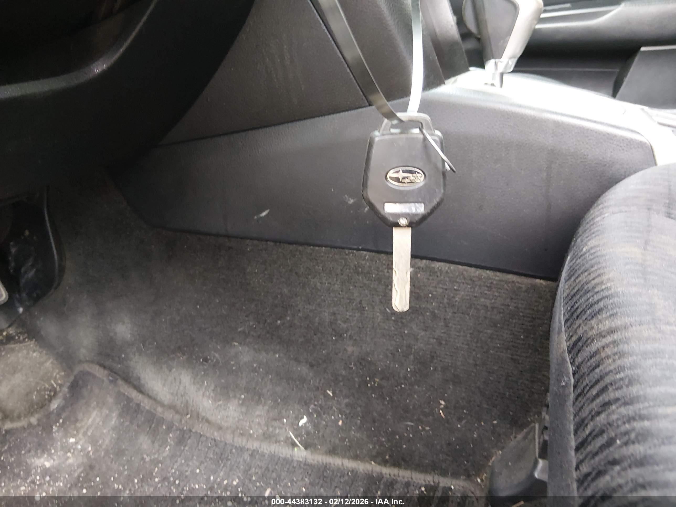 SUBARU LEGACY image 11