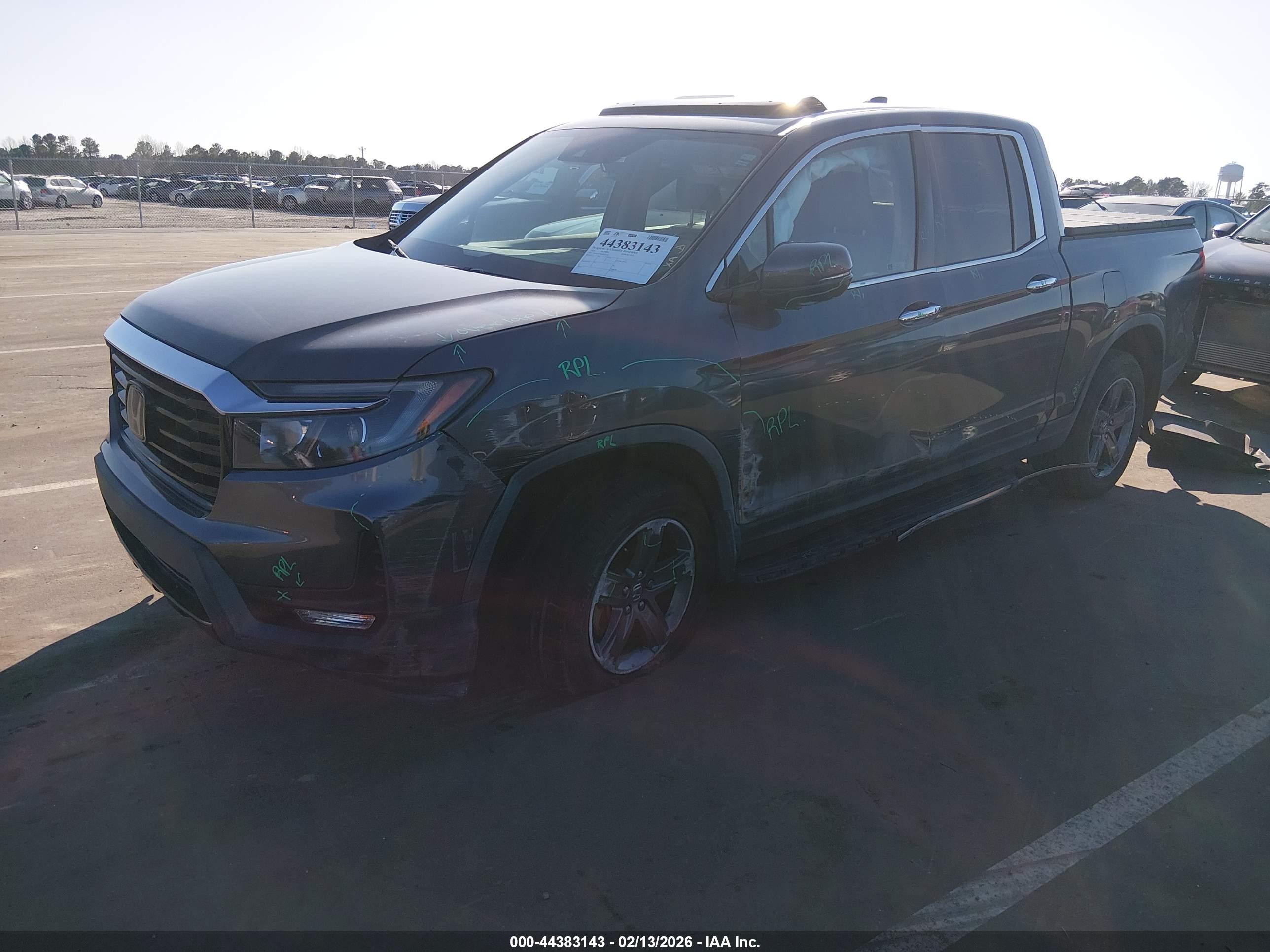 HONDA RIDGELINE image 2