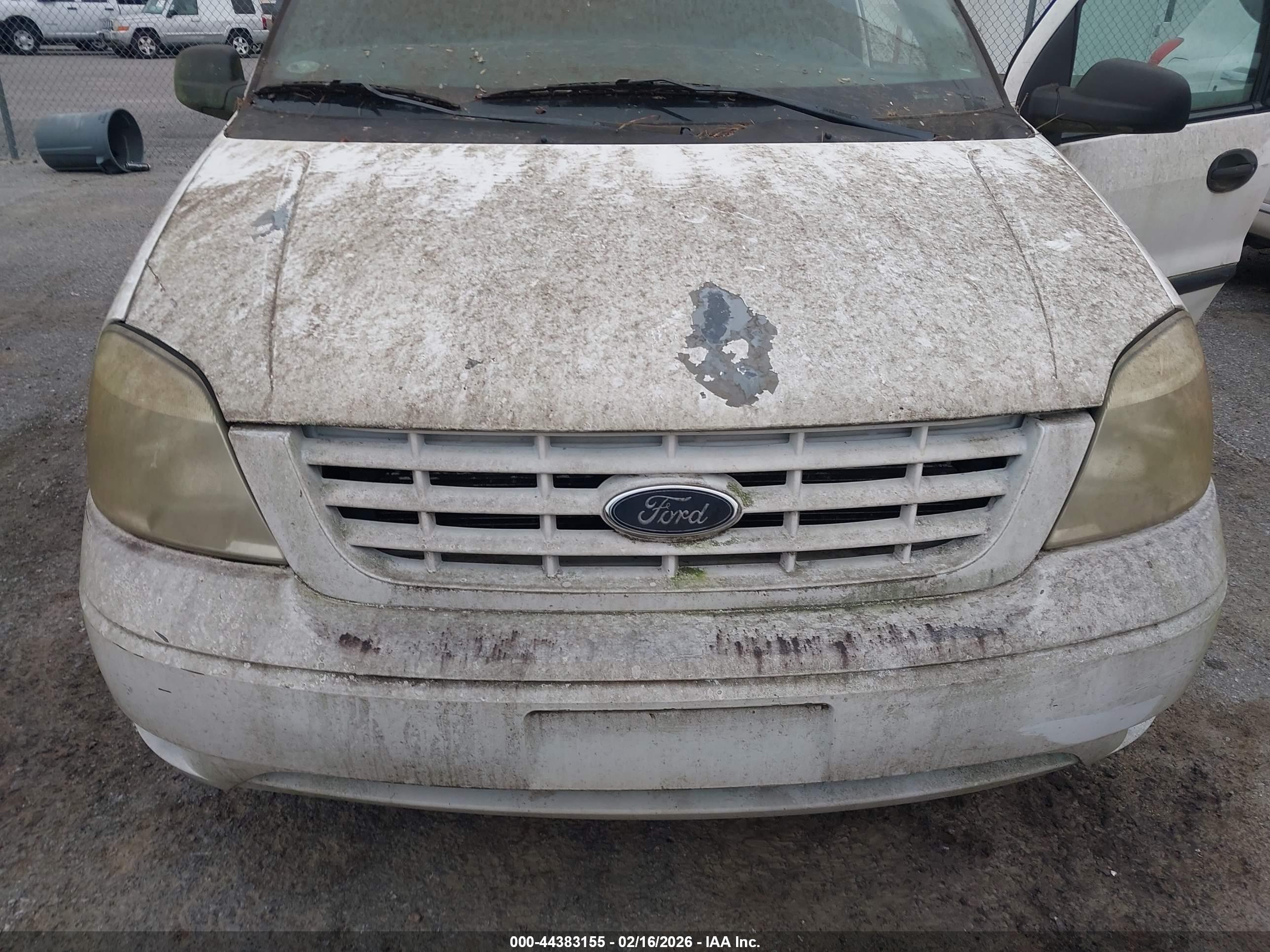 FORD FREESTAR image 6