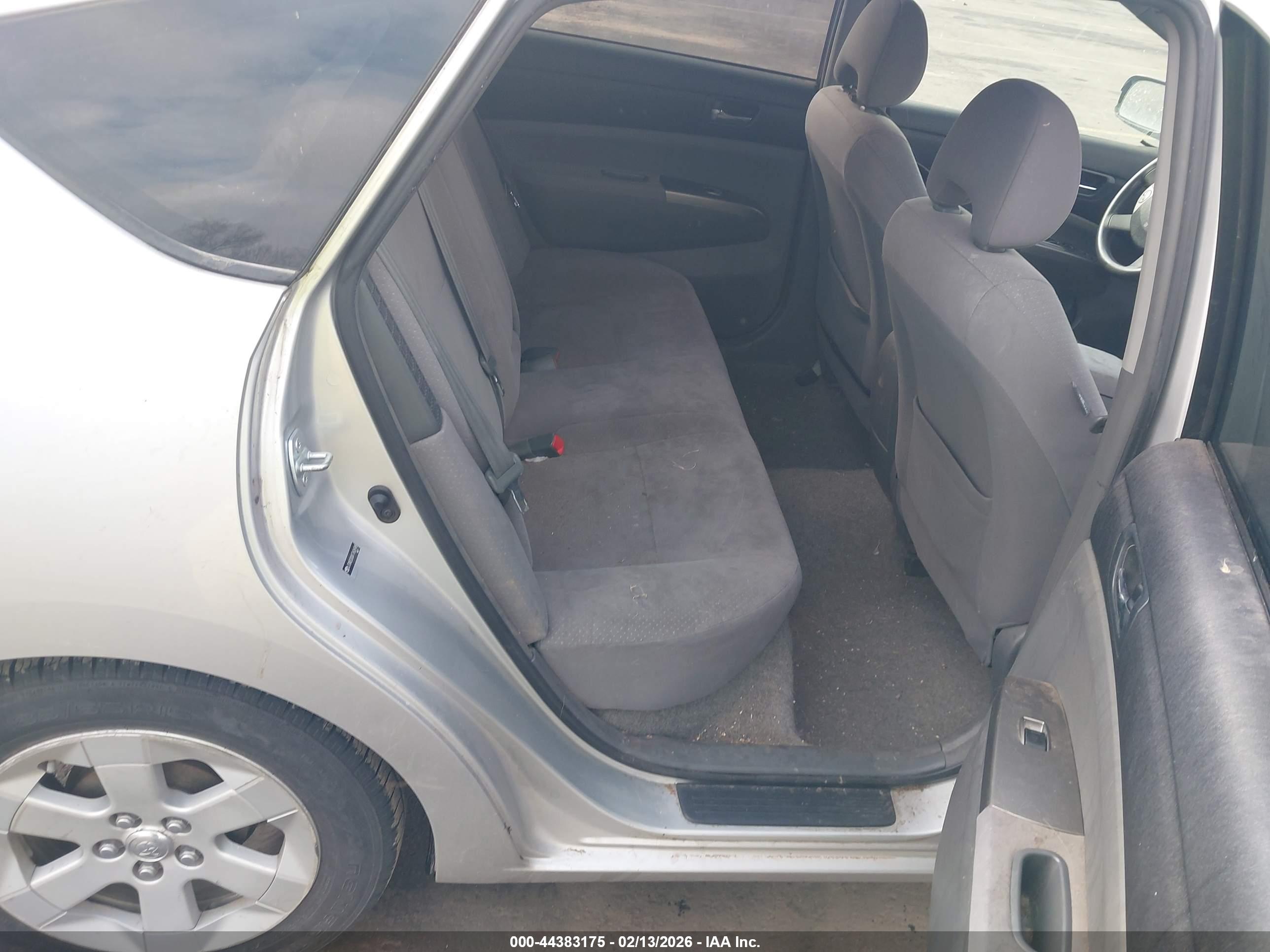 TOYOTA PRIUS image 8