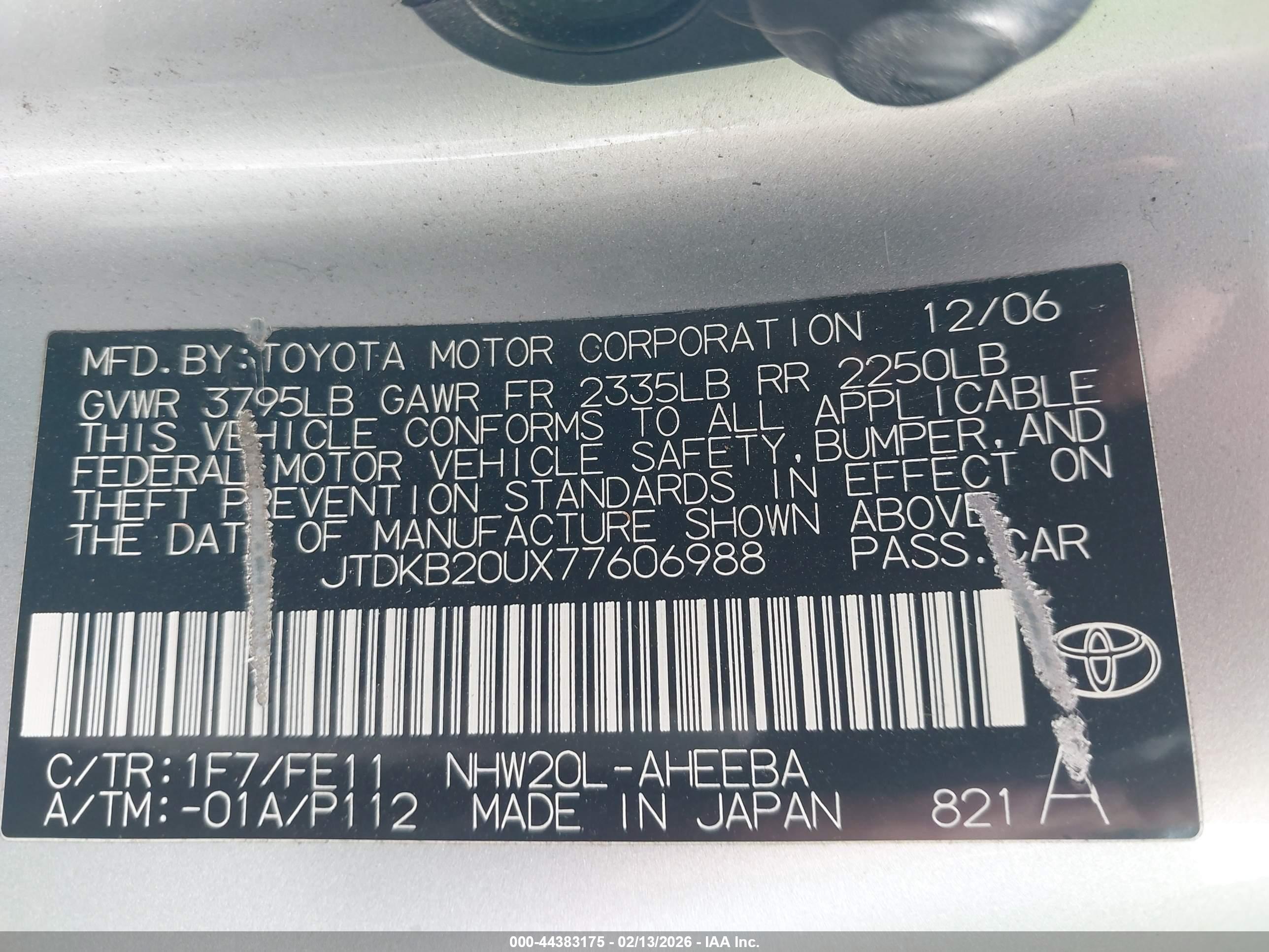 TOYOTA PRIUS image 9