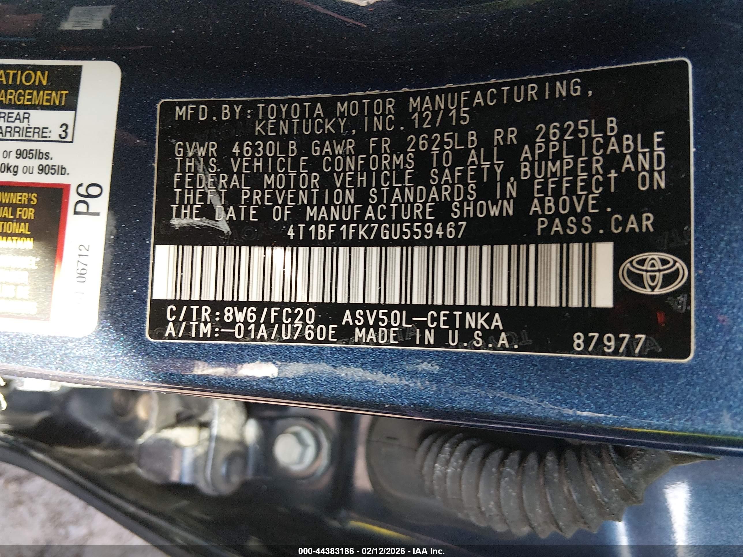 TOYOTA CAMRY image 9