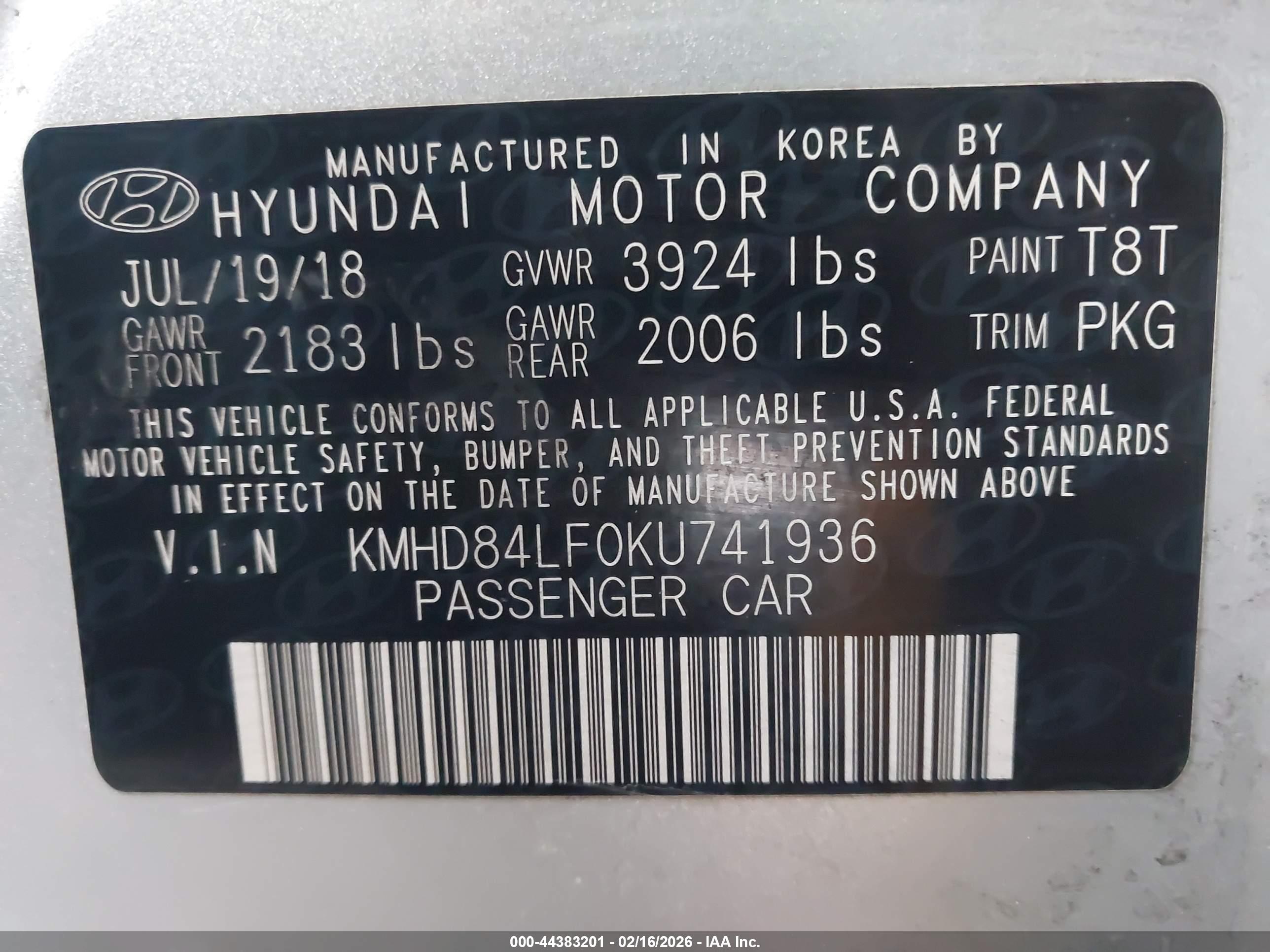 HYUNDAI ELANTRA image 9