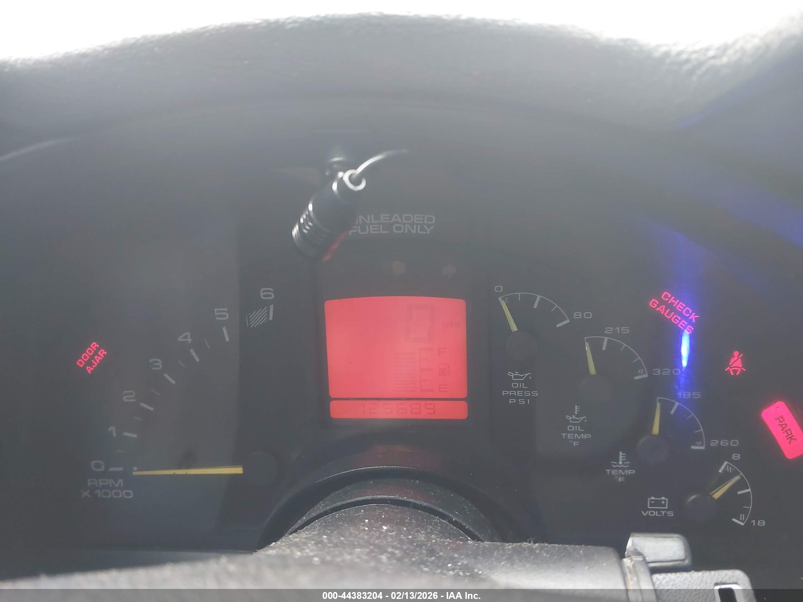 CHEVROLET CORVETTE image 7
