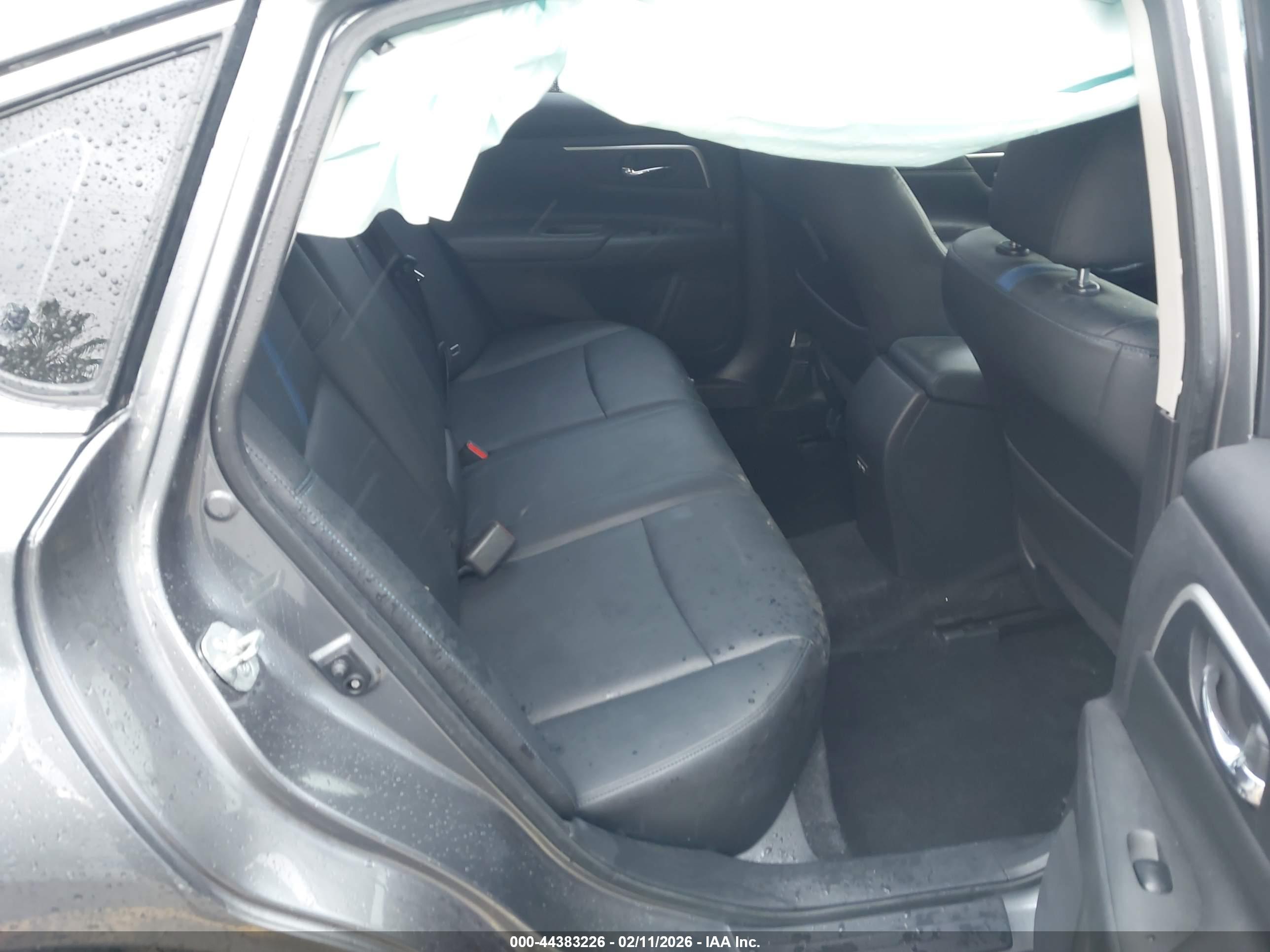 NISSAN ALTIMA image 8