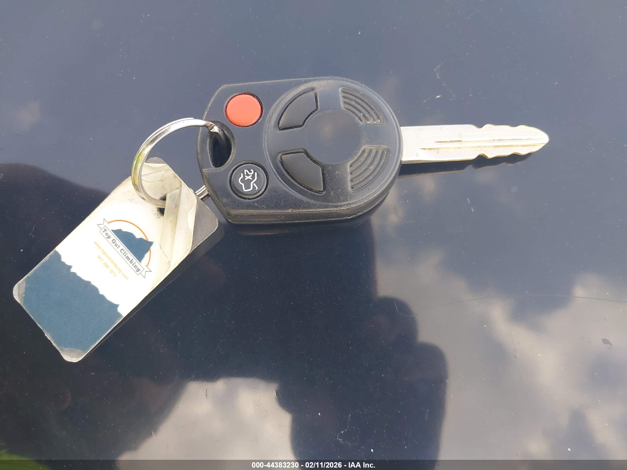 FORD ESCAPE image 11