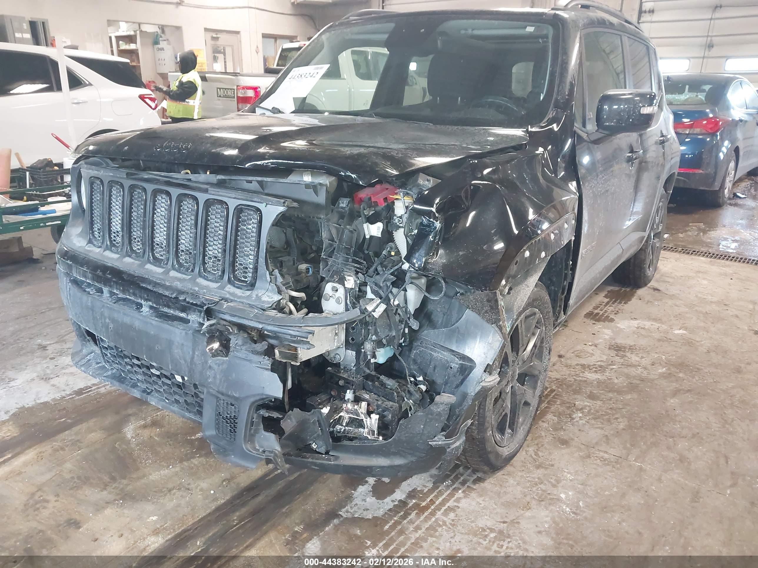 JEEP RENEGADE image 6