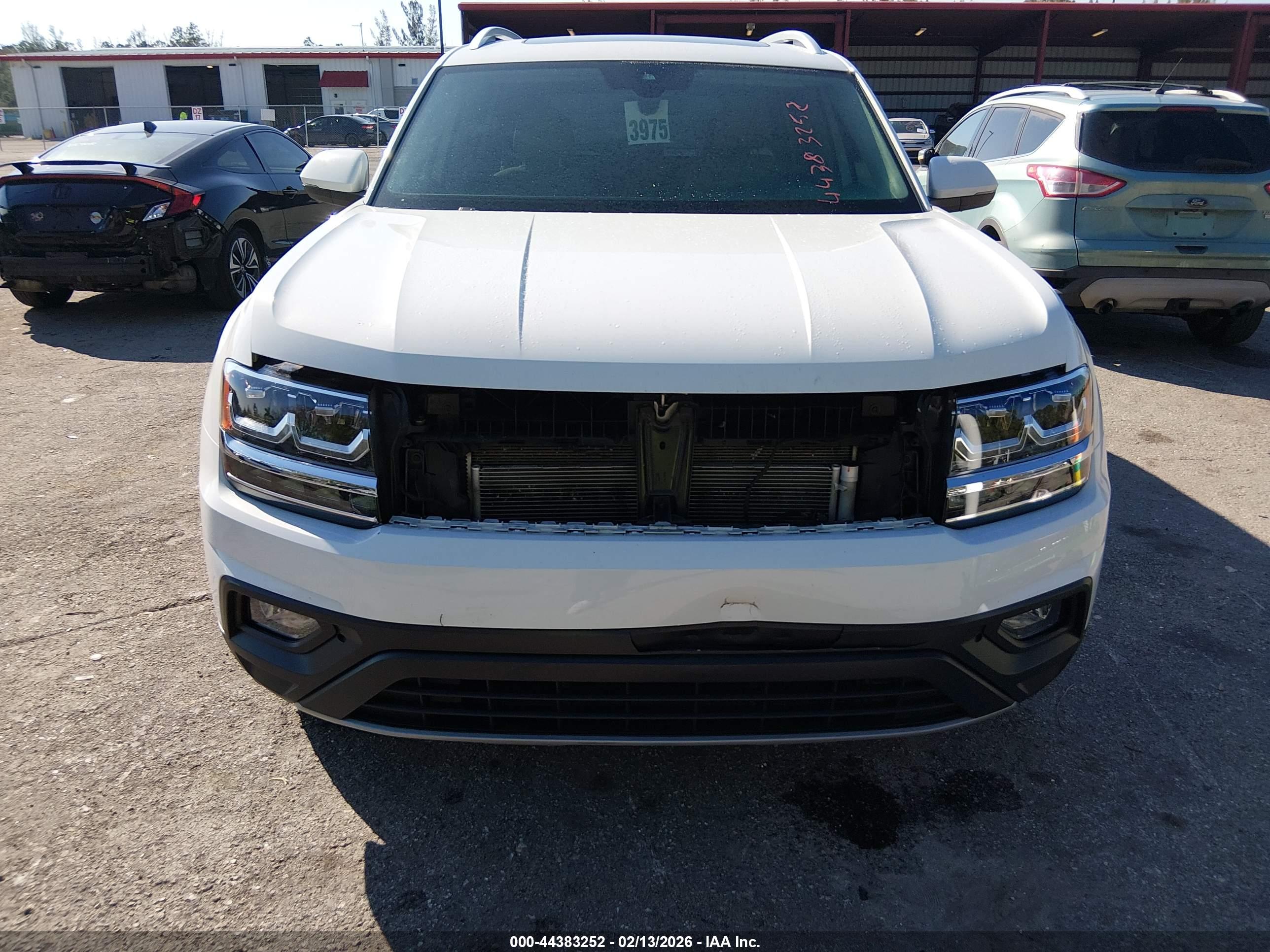 VOLKSWAGEN ATLAS image 6