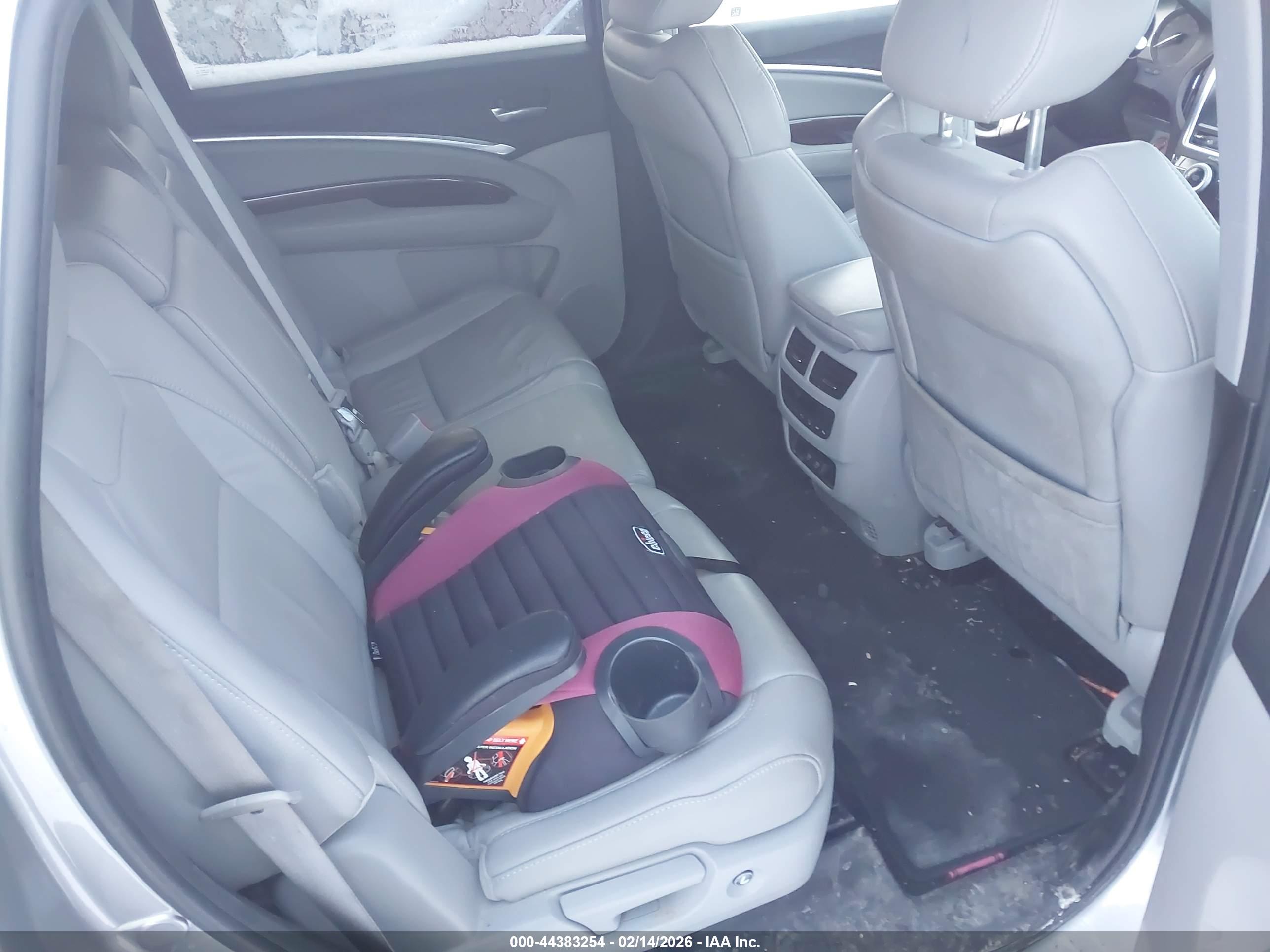 ACURA MDX image 8