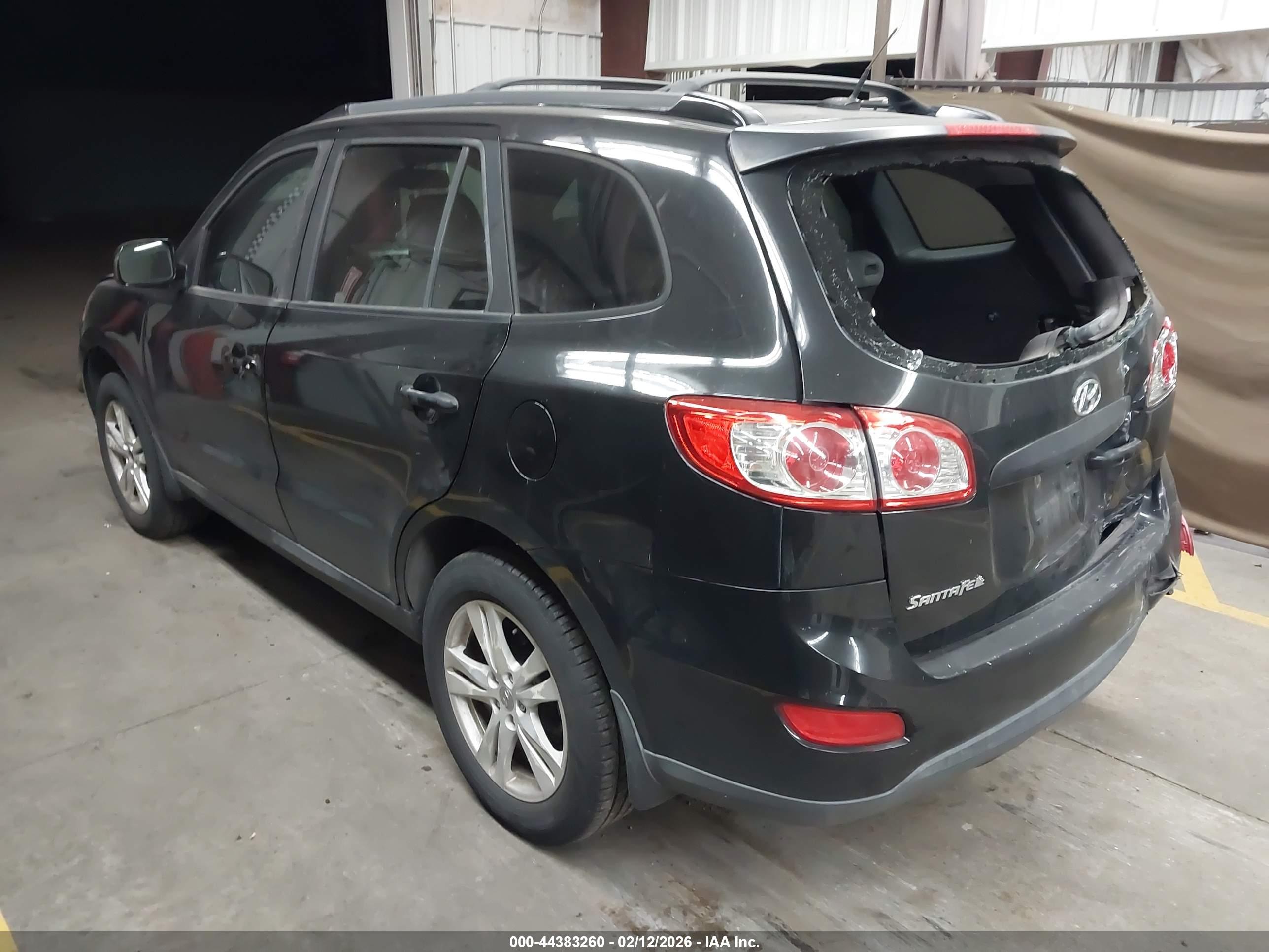 HYUNDAI SANTA image 3