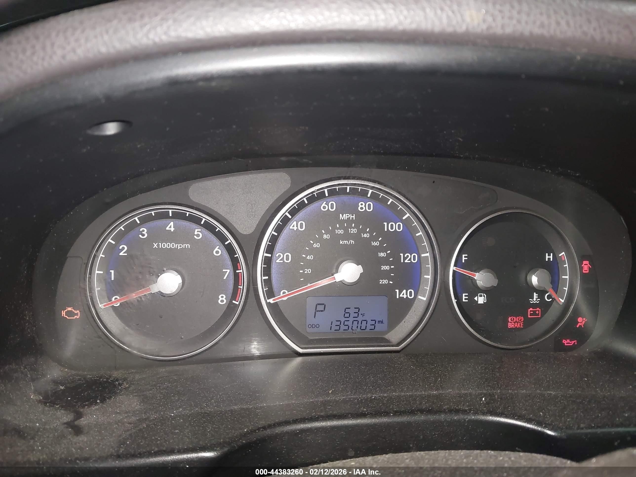 HYUNDAI SANTA image 7