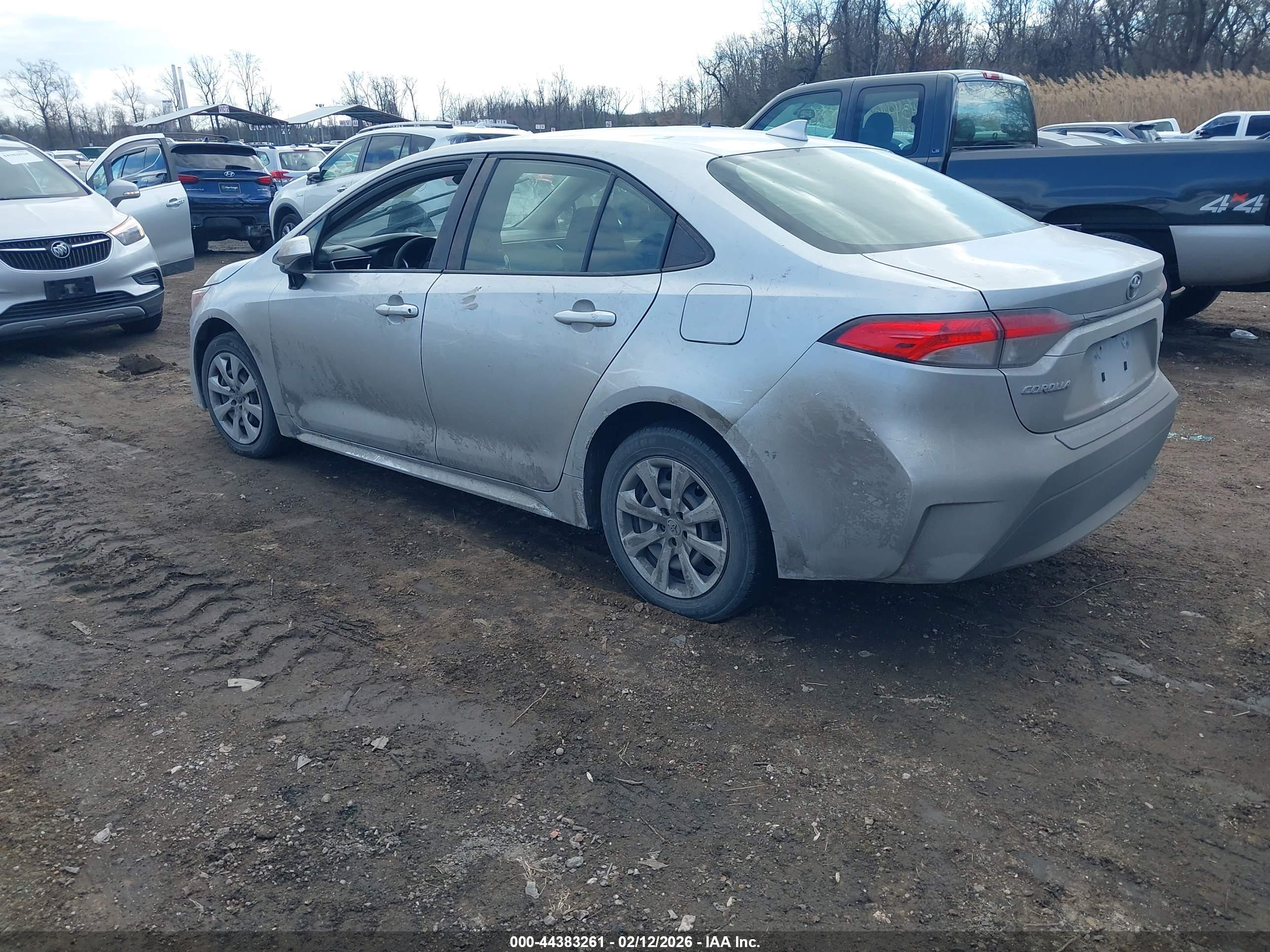 TOYOTA COROLLA image 3