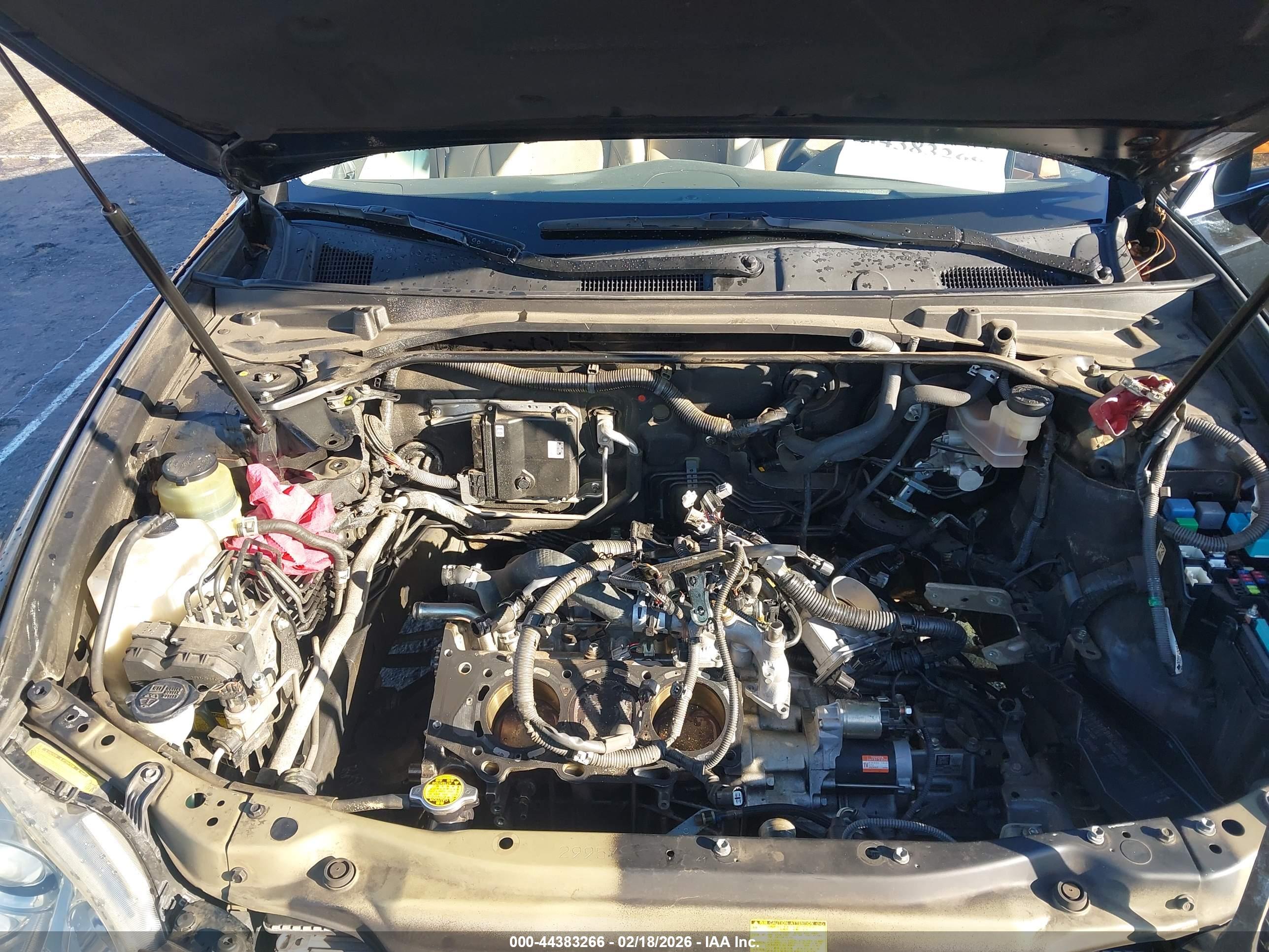 LEXUS ES image 10