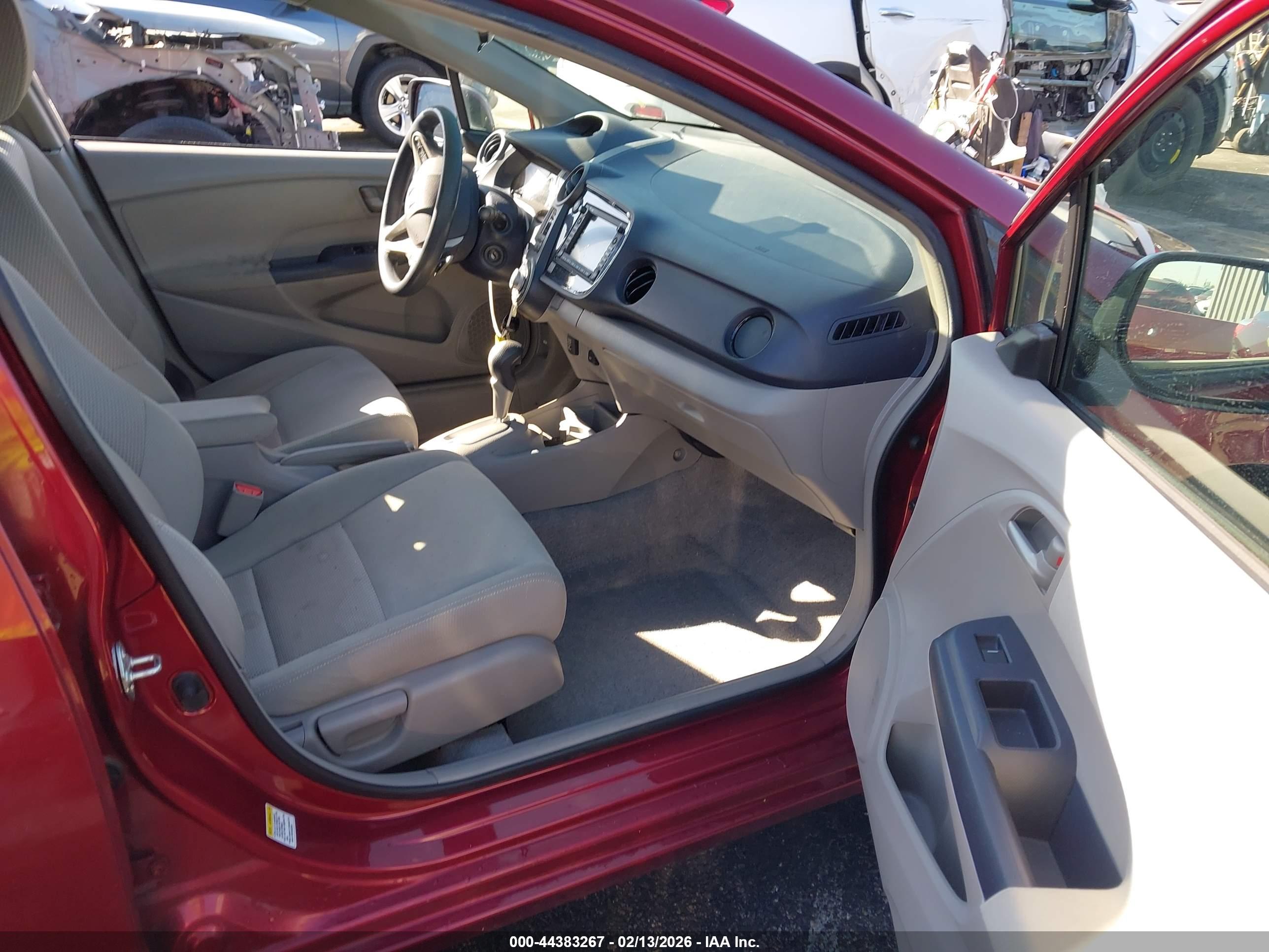 HONDA INSIGHT image 5