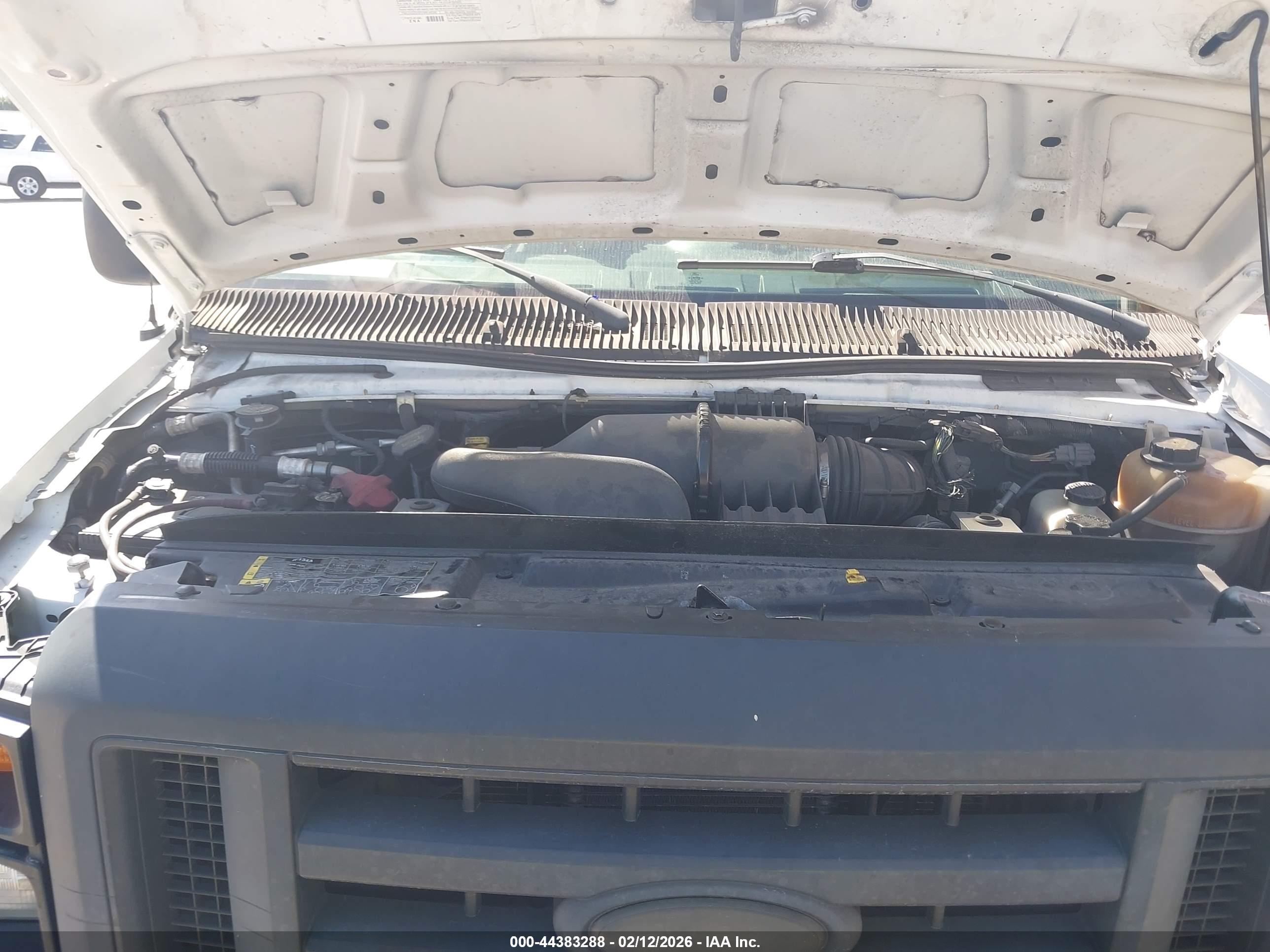 FORD E-350 image 10