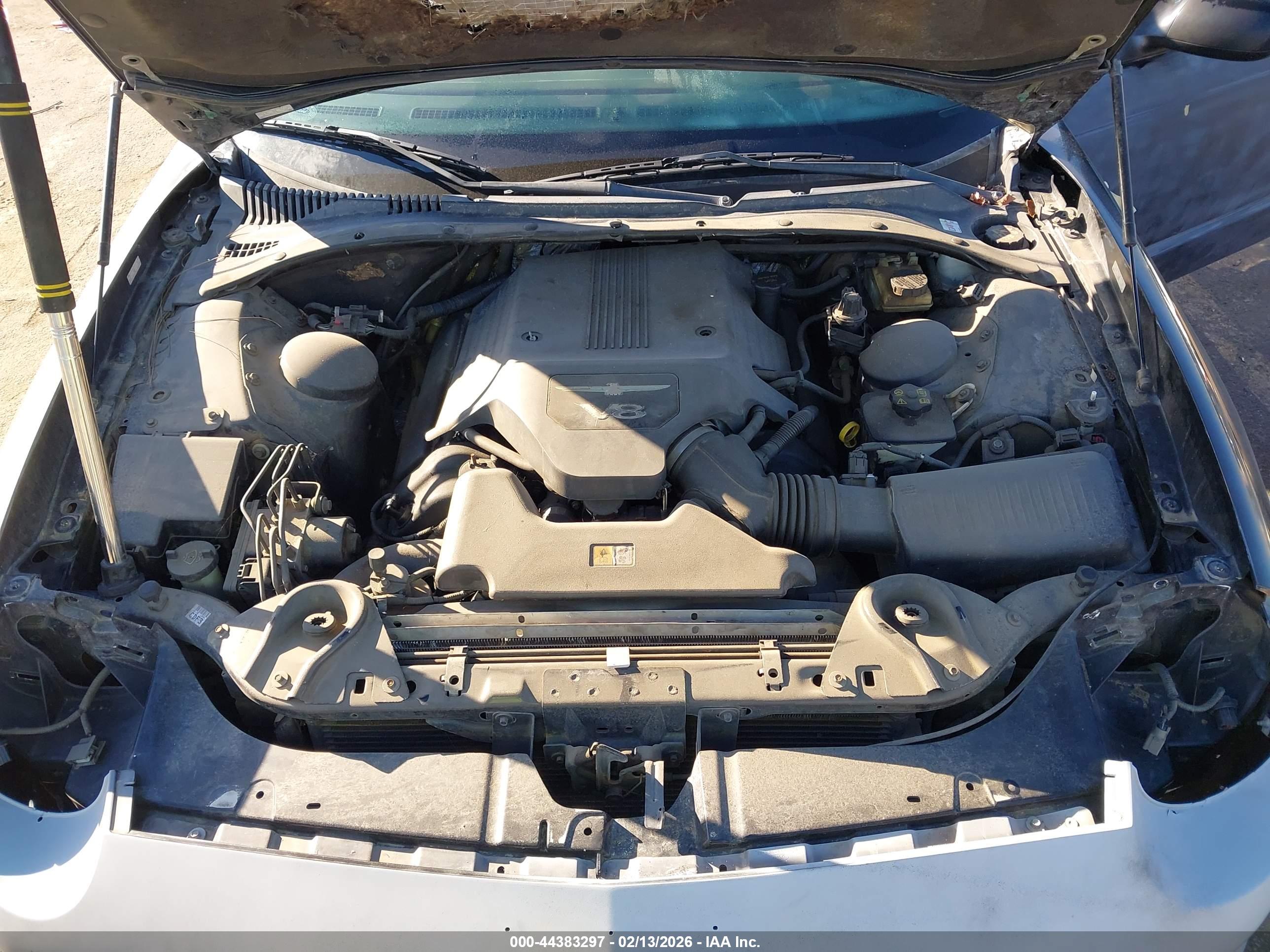 FORD THUNDERBIRD image 10