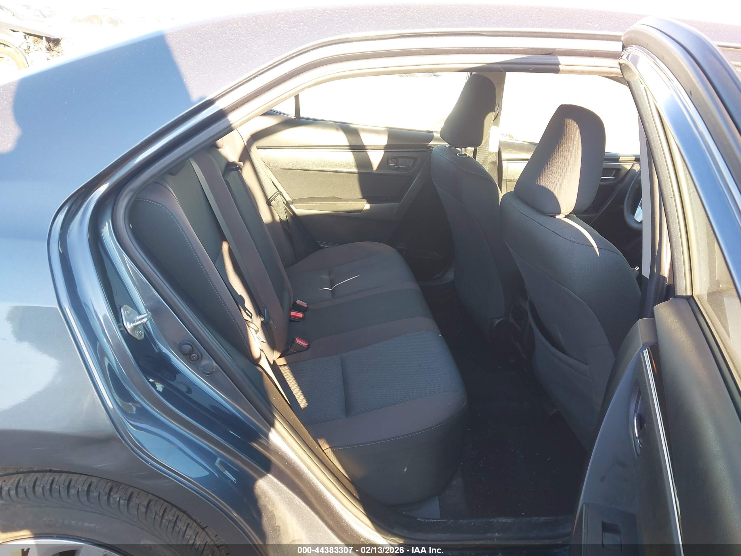 TOYOTA COROLLA image 8