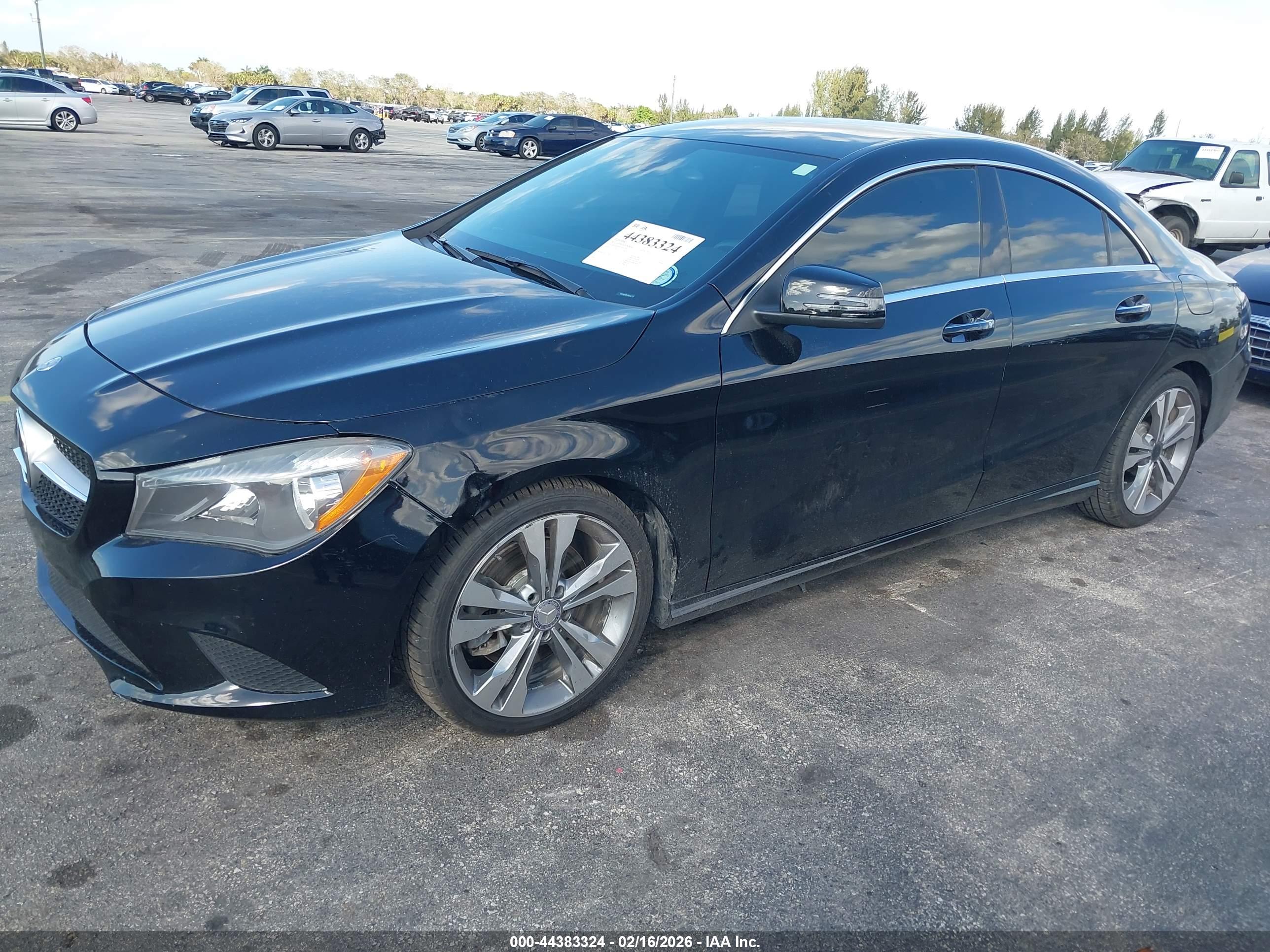 MERCEDES-BENZ CLA image 6