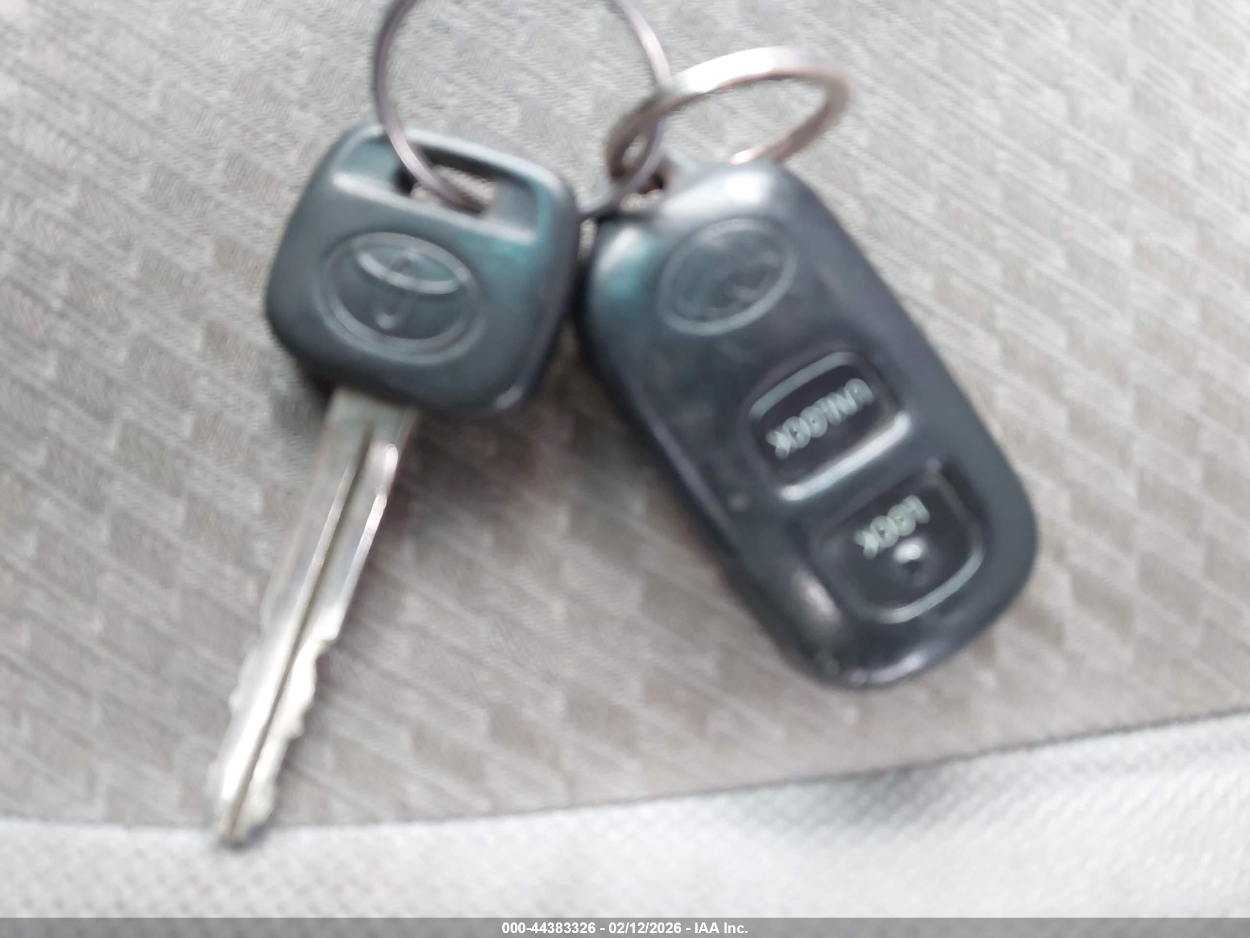 TOYOTA HIGHLANDER image 11