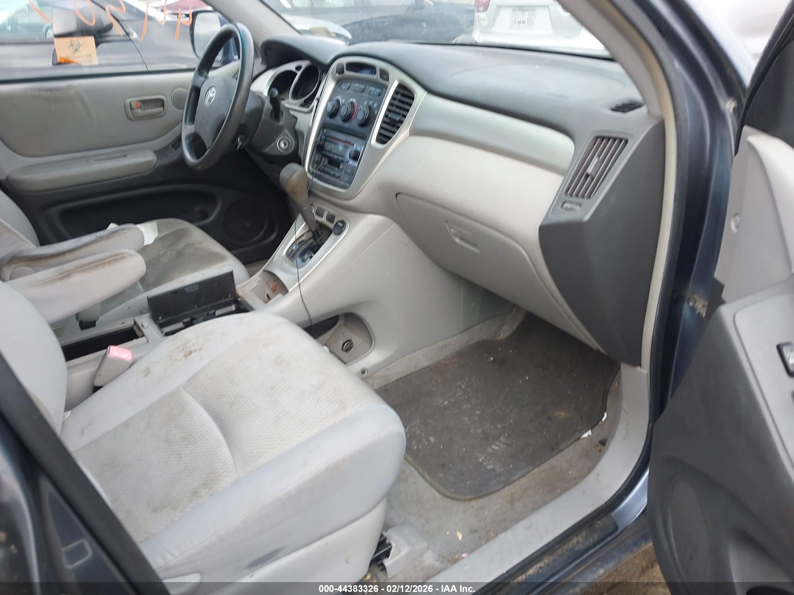 TOYOTA HIGHLANDER image 5