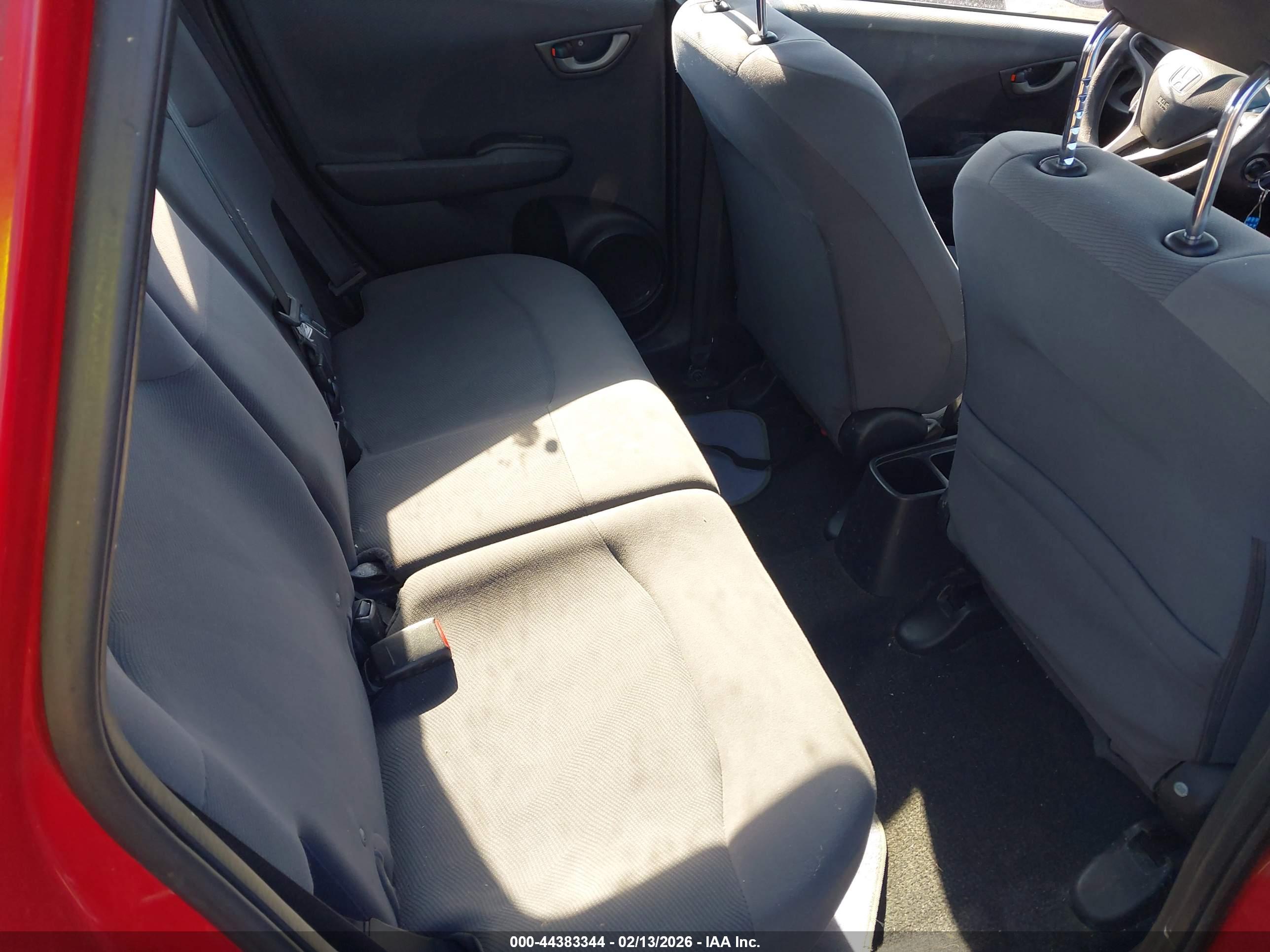 HONDA FIT image 8