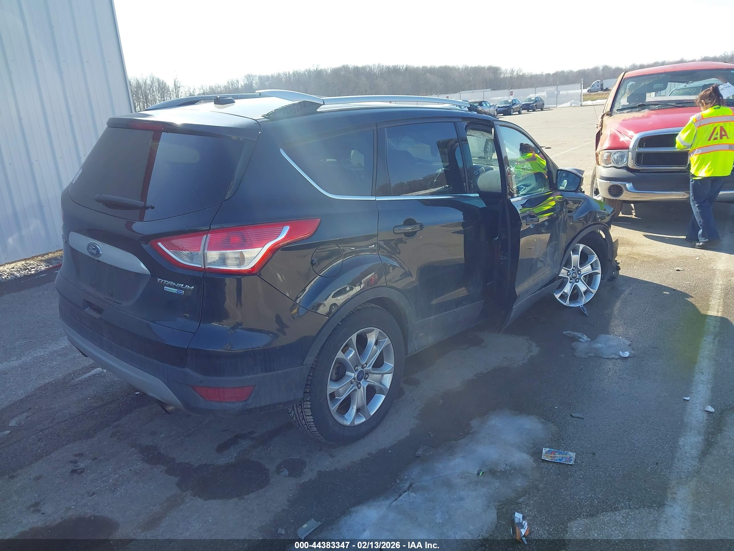 FORD ESCAPE image 4