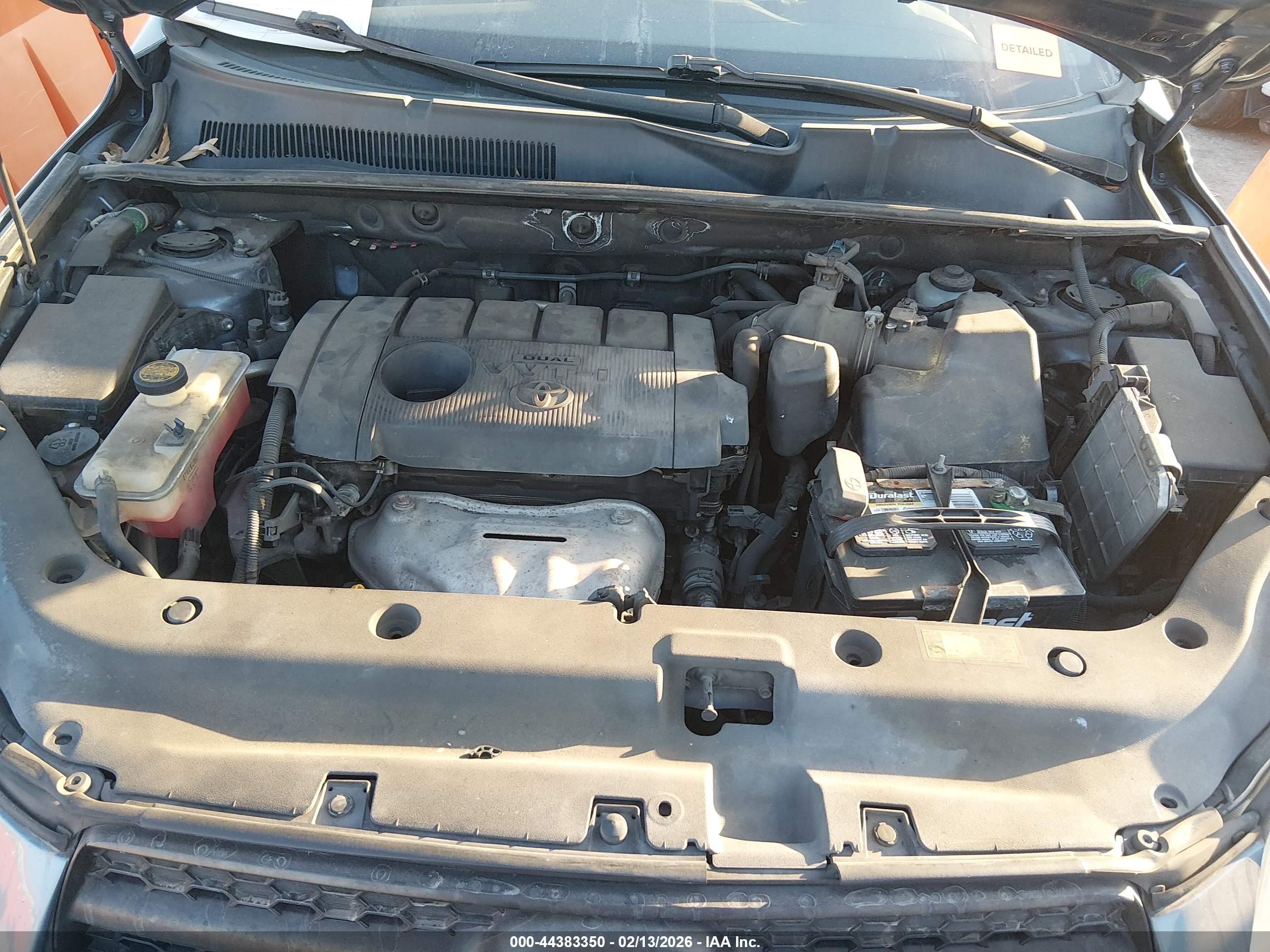 TOYOTA RAV4 image 10