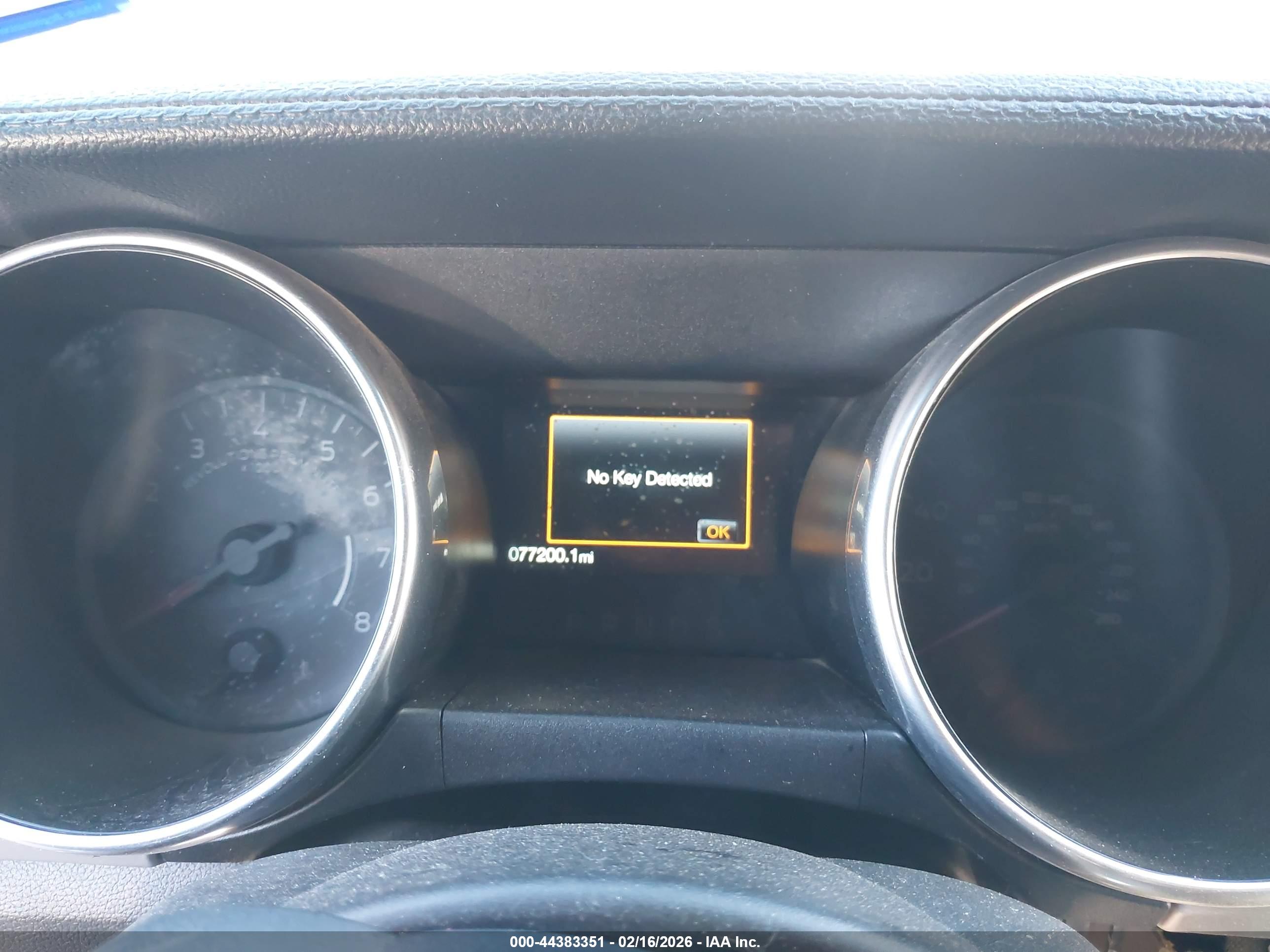 FORD MUSTANG image 7