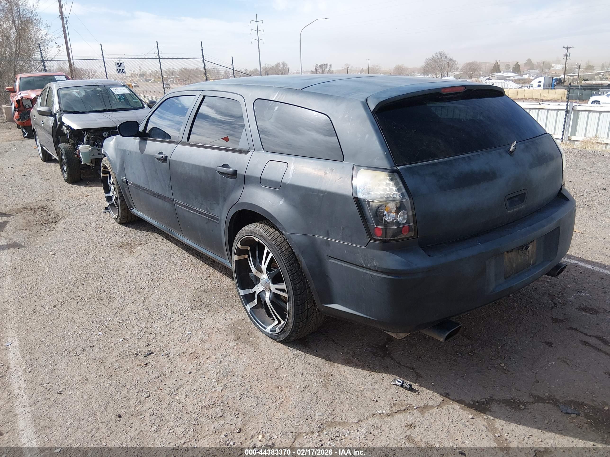 DODGE MAGNUM image 3