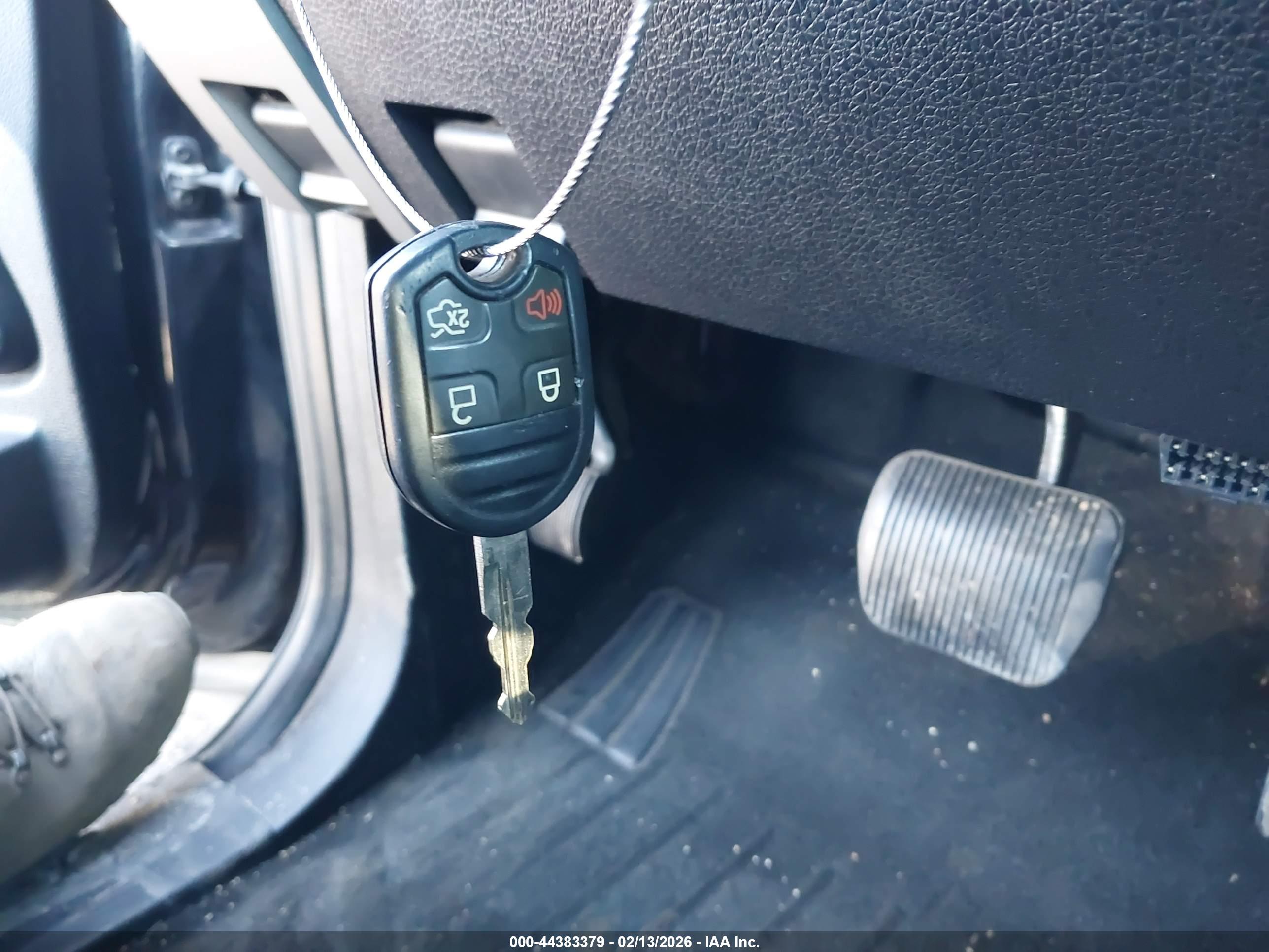 FORD EXPEDITION image 11