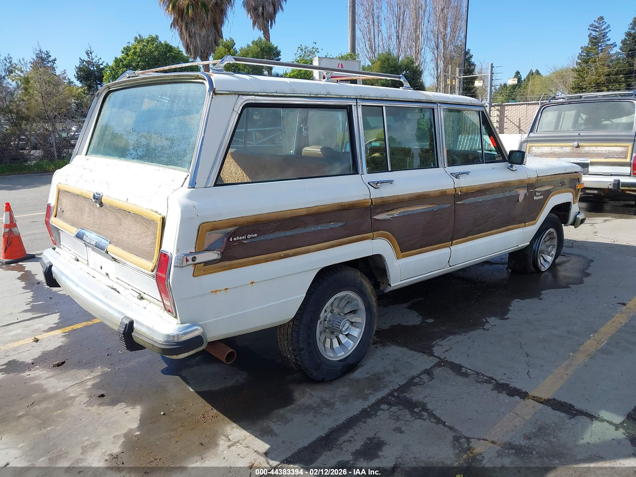 JEEP GRAND image 4