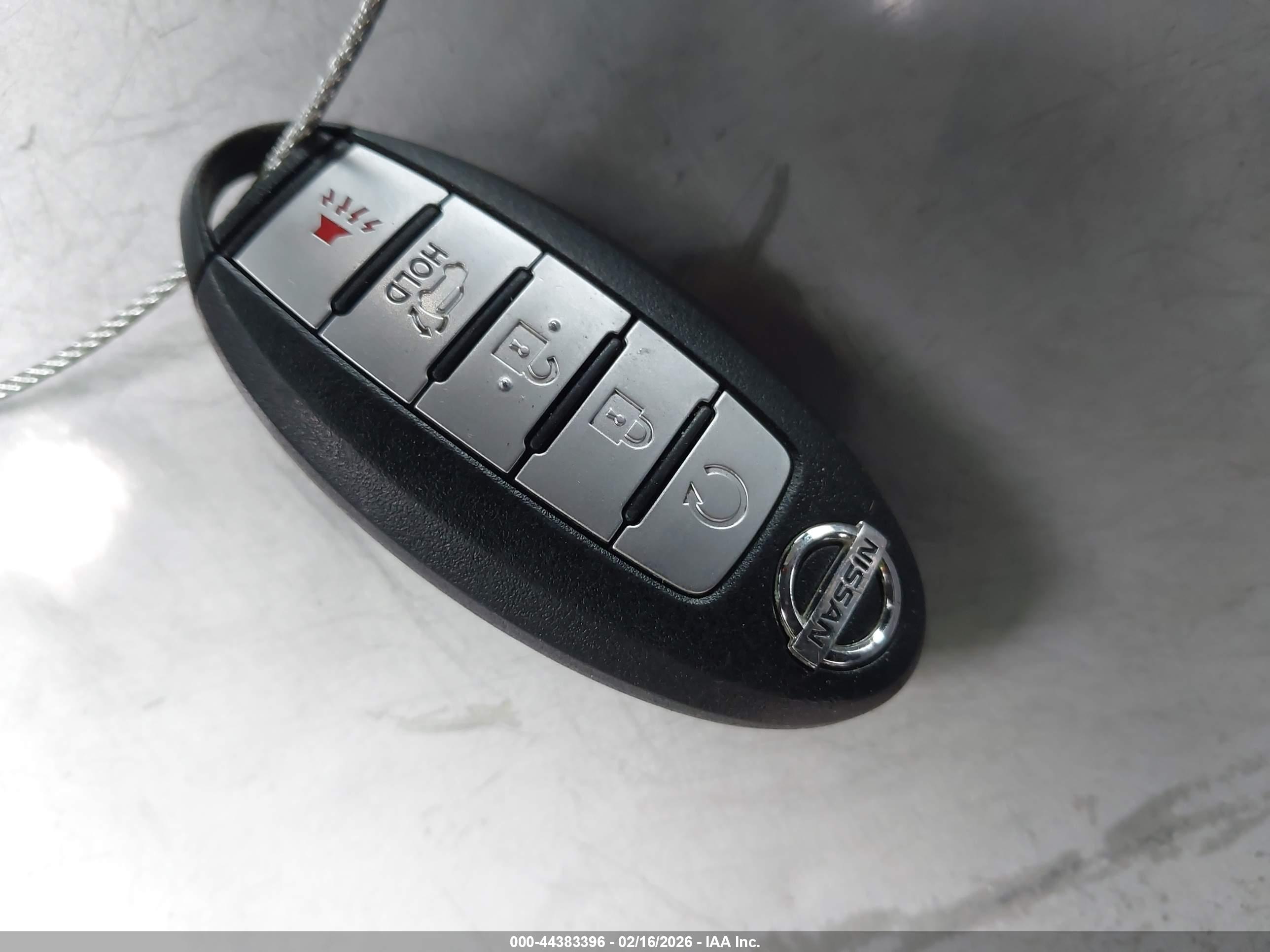 NISSAN PATHFINDER image 11