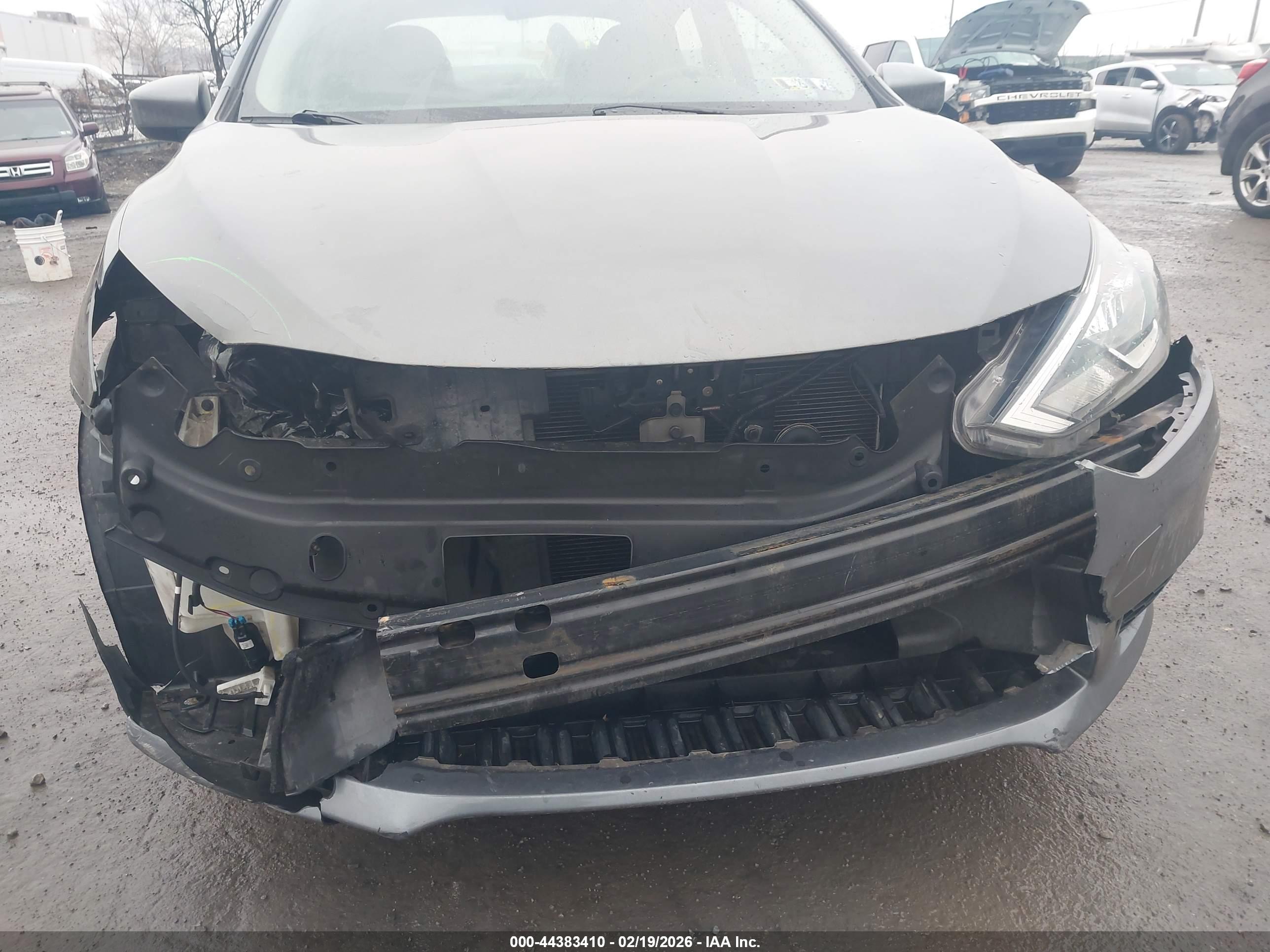 NISSAN SENTRA image 6