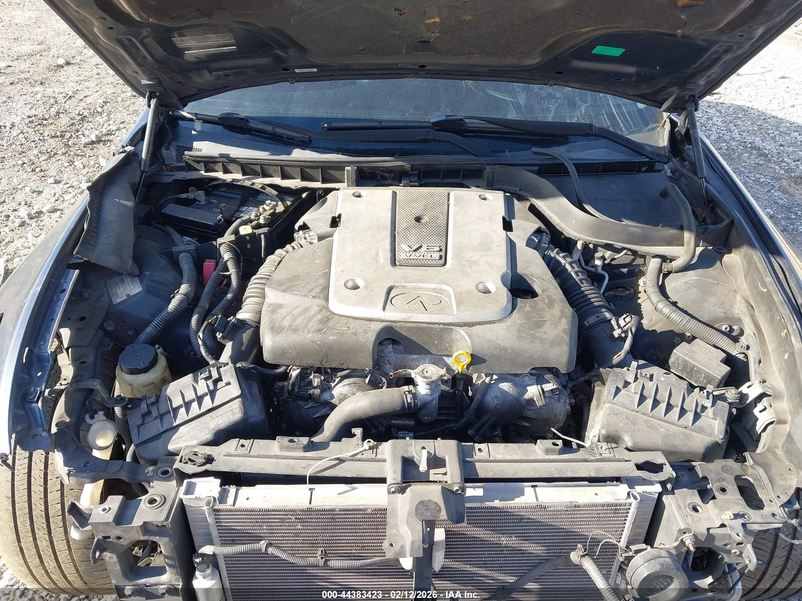 INFINITI G37 image 10