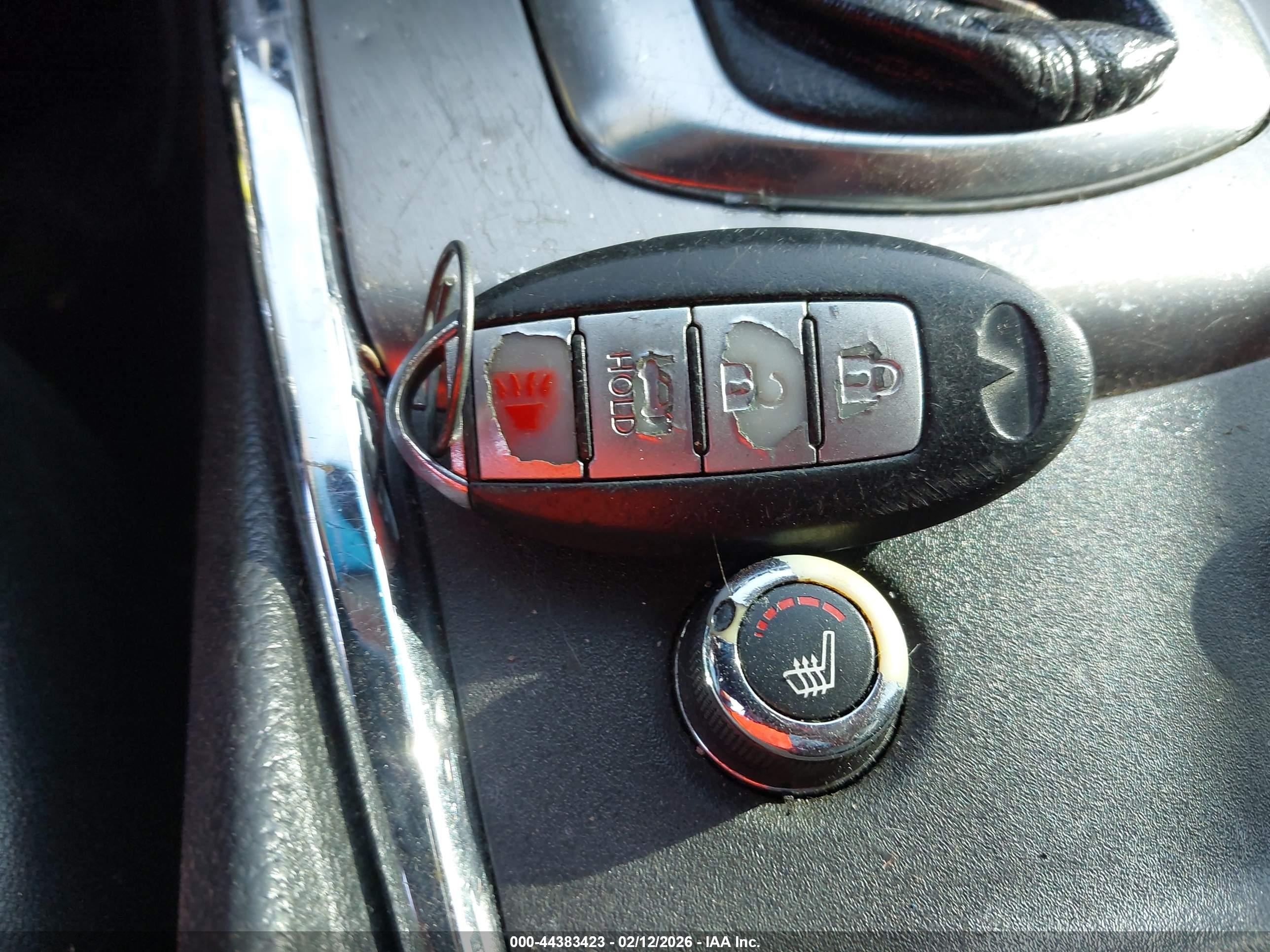 INFINITI G37 image 11