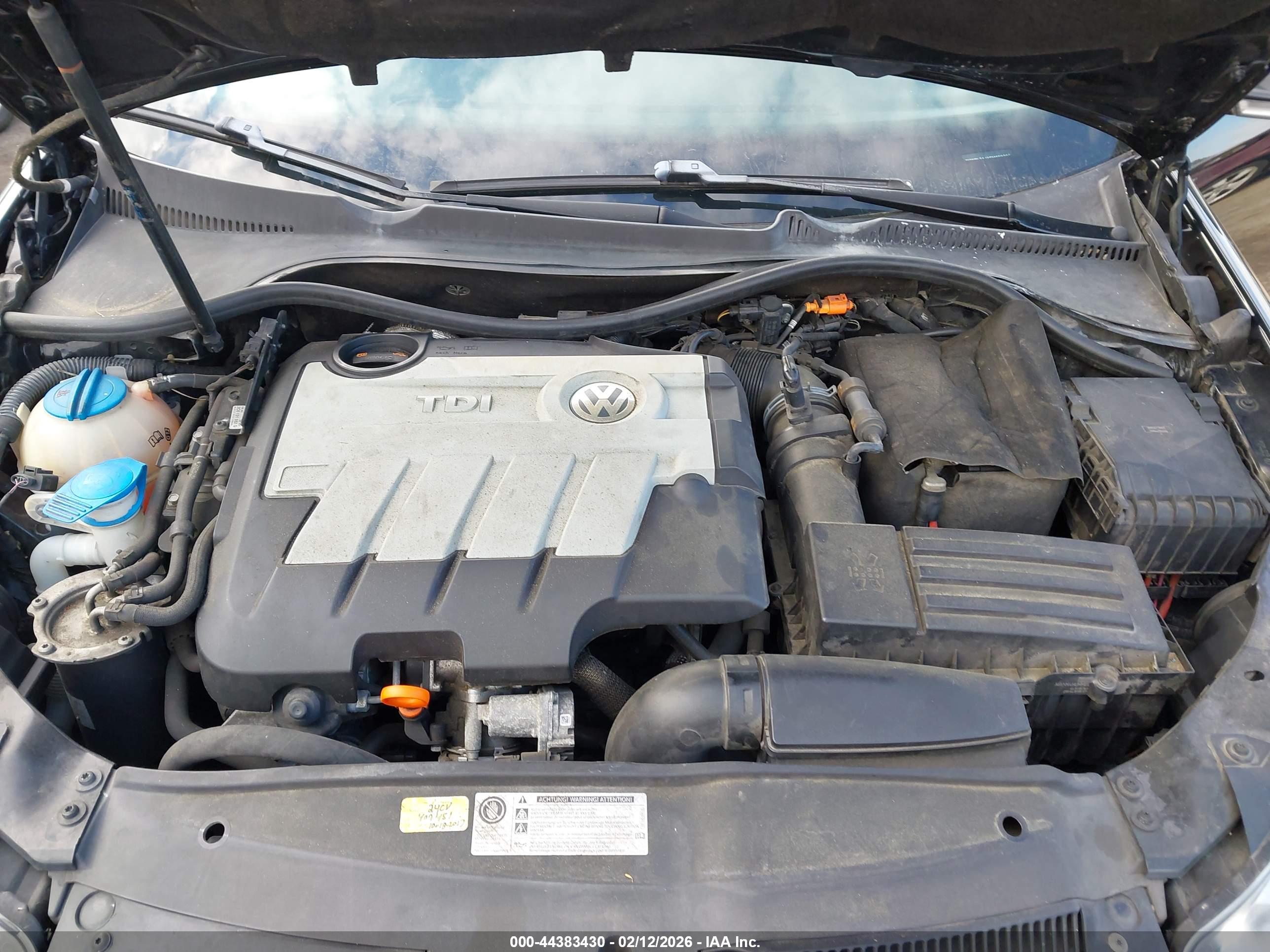 VOLKSWAGEN JETTA image 10